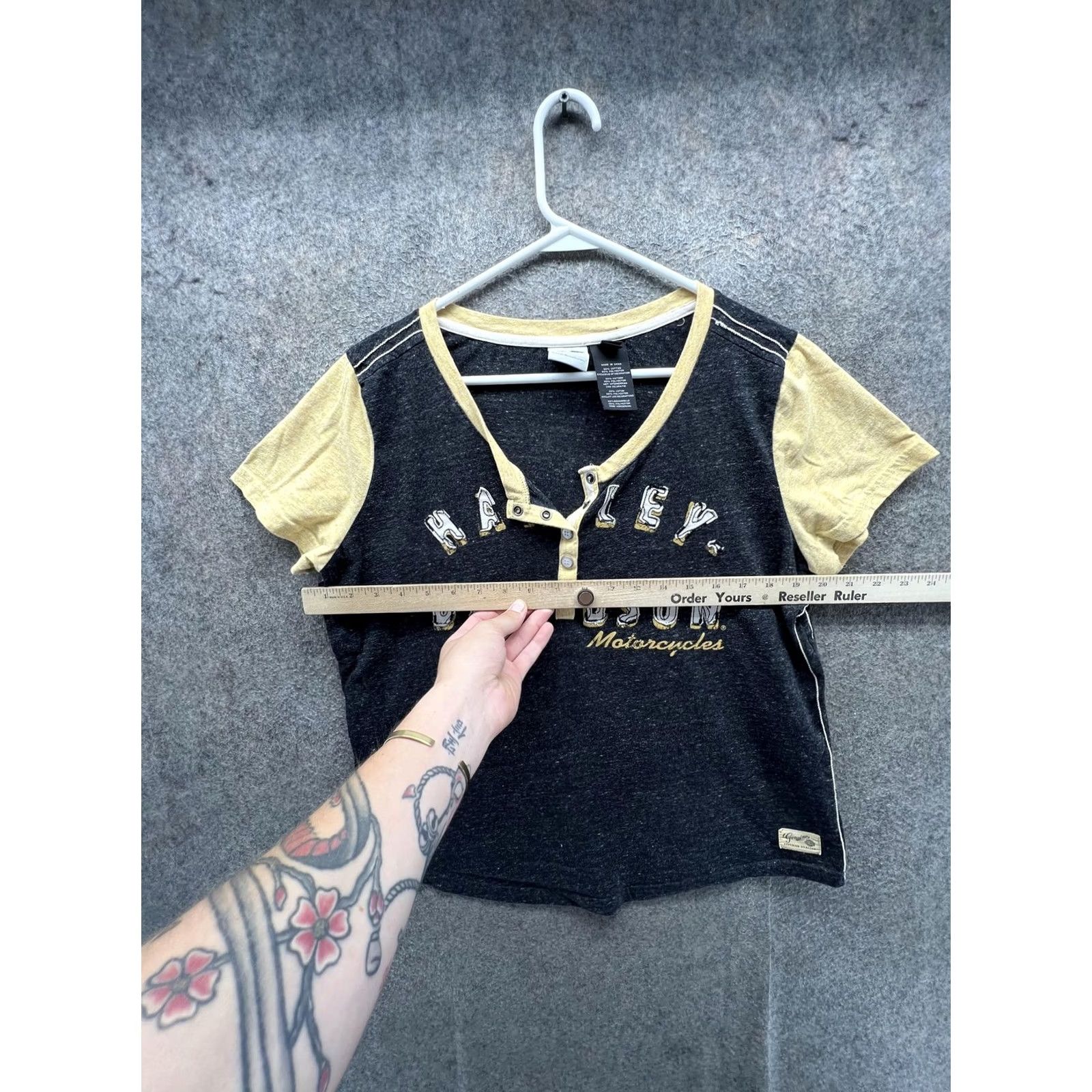 Harley Davidson Harley-Davidson Shirt Womens Medium Gray Yellow Ringer Henley Short Sleeve Top Size M / US 6-8 / IT 42-44 - 4 Thumbnail