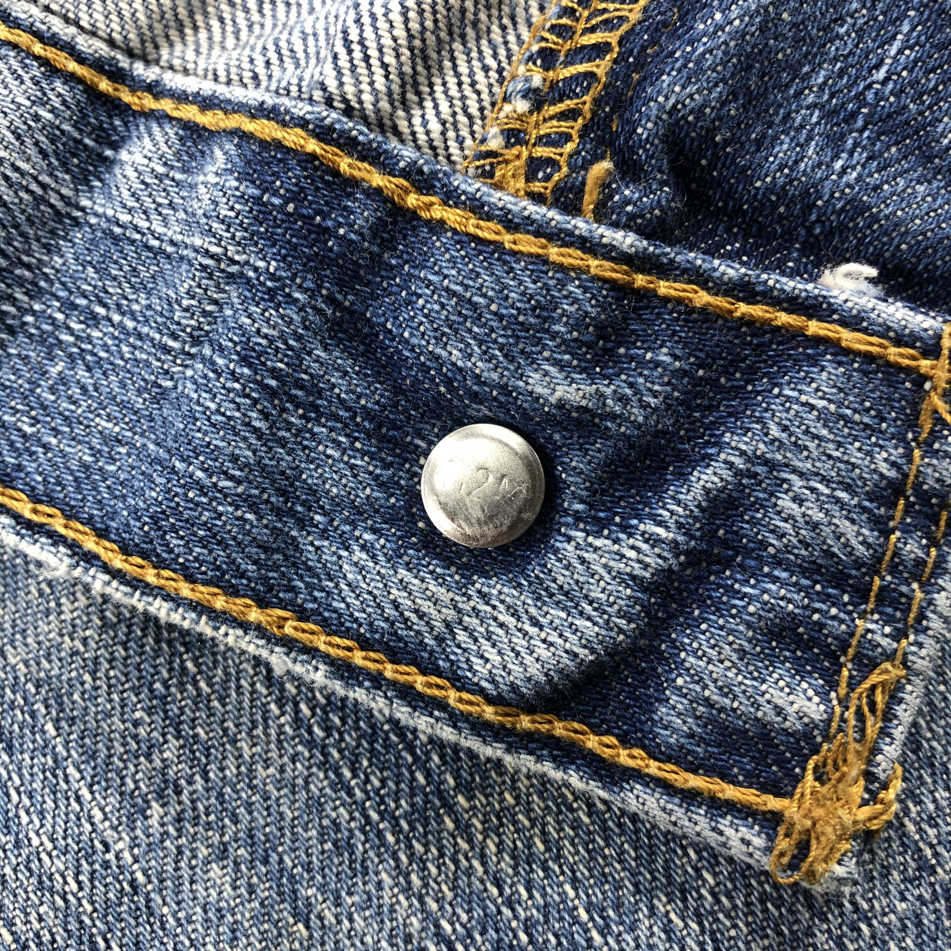 Levi's Vintage Blue Wash Levis 527 Flared Jeans-J2230 Size US 33 - 10 Thumbnail