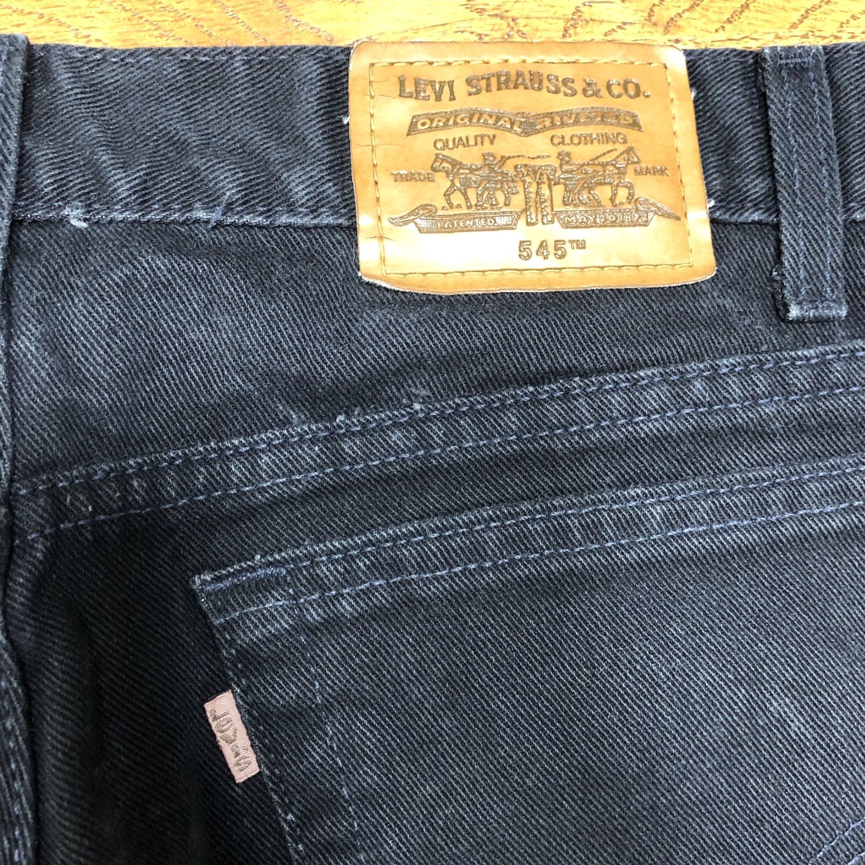 Levi's VINTAGE Levi's 545 Jeans Loose Fit Tapered Black 34x29 Mens Regular 34 Denim 100% Cotton Jeans Grunge 80s 90s USA American Classic Logo Belt Loops Zip Size US 34 / EU 50 - 4 Thumbnail