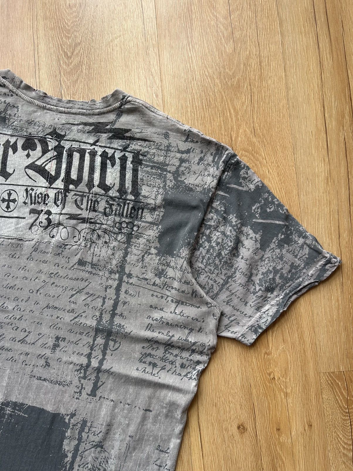 Affliction Vintage Y2K Cyber Affliction All Over Print Distressed Tee Size US XL / EU 56 / 4 - 8 Thumbnail