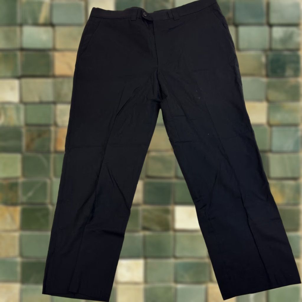 Versace VERSACE CLASSIC Pants Dress Men 38x27 Black Italy Regular Inseam 27 Formal Workwear 55% Polyester 45% Wool VERSACE CLASSIC Size US 38 / EU 54 - 1 Thumbnail