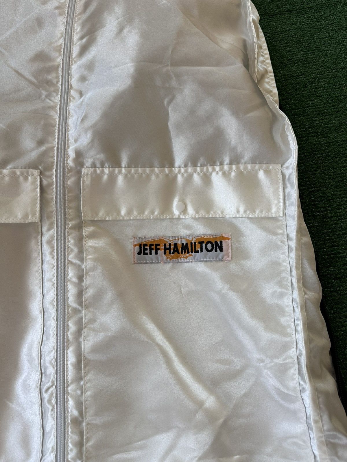 Jeff Hamilton Jeff Hamilton Tyrese Haliburton KFC Leather Jacket Sz Large Size US L / EU 52-54 / 3 - 13 Thumbnail