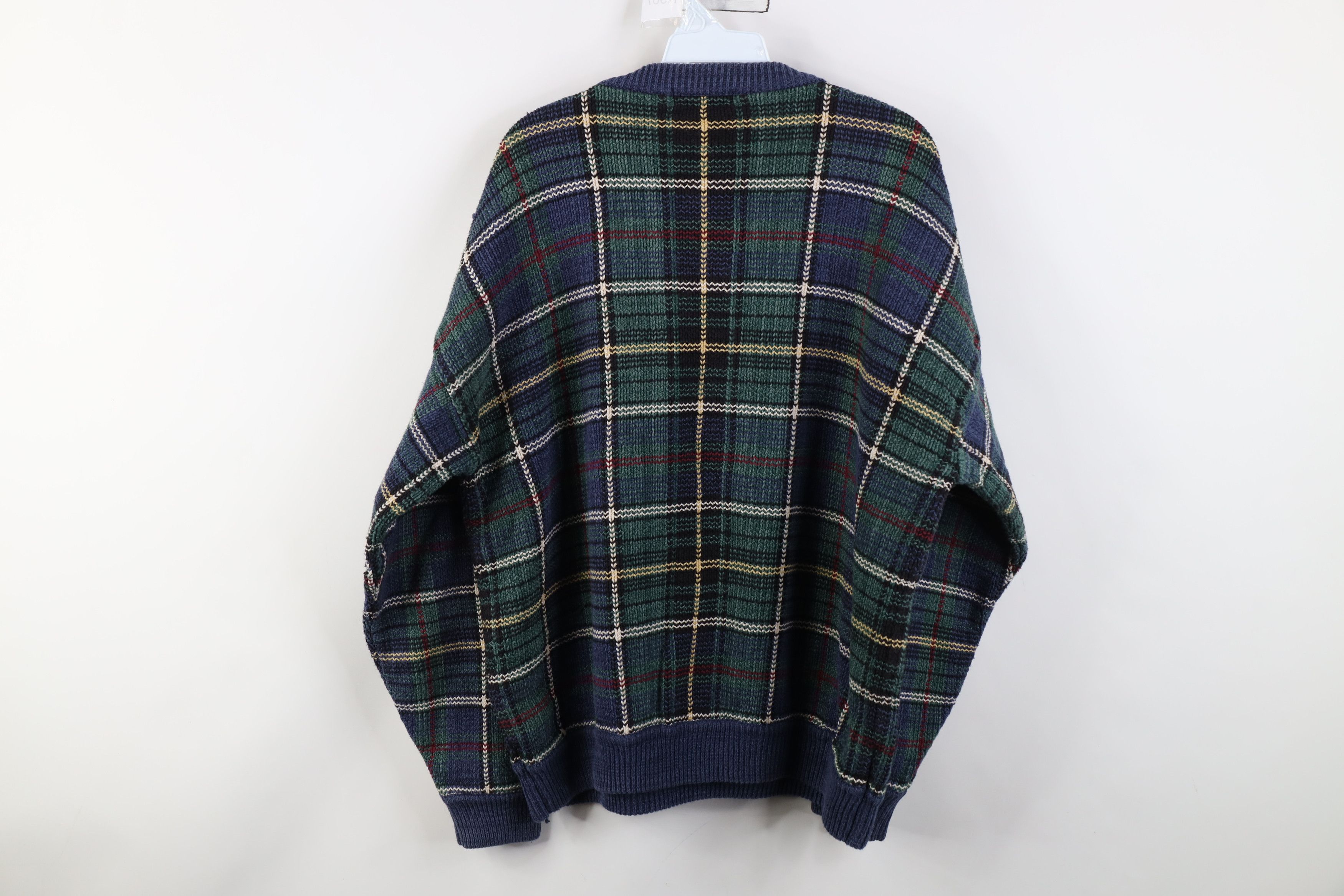 Izod Vintage 90s Izod Cotton Knit Crewneck Sweater Rainbow Plaid Size US L / EU 52-54 / 3 - 8 Thumbnail