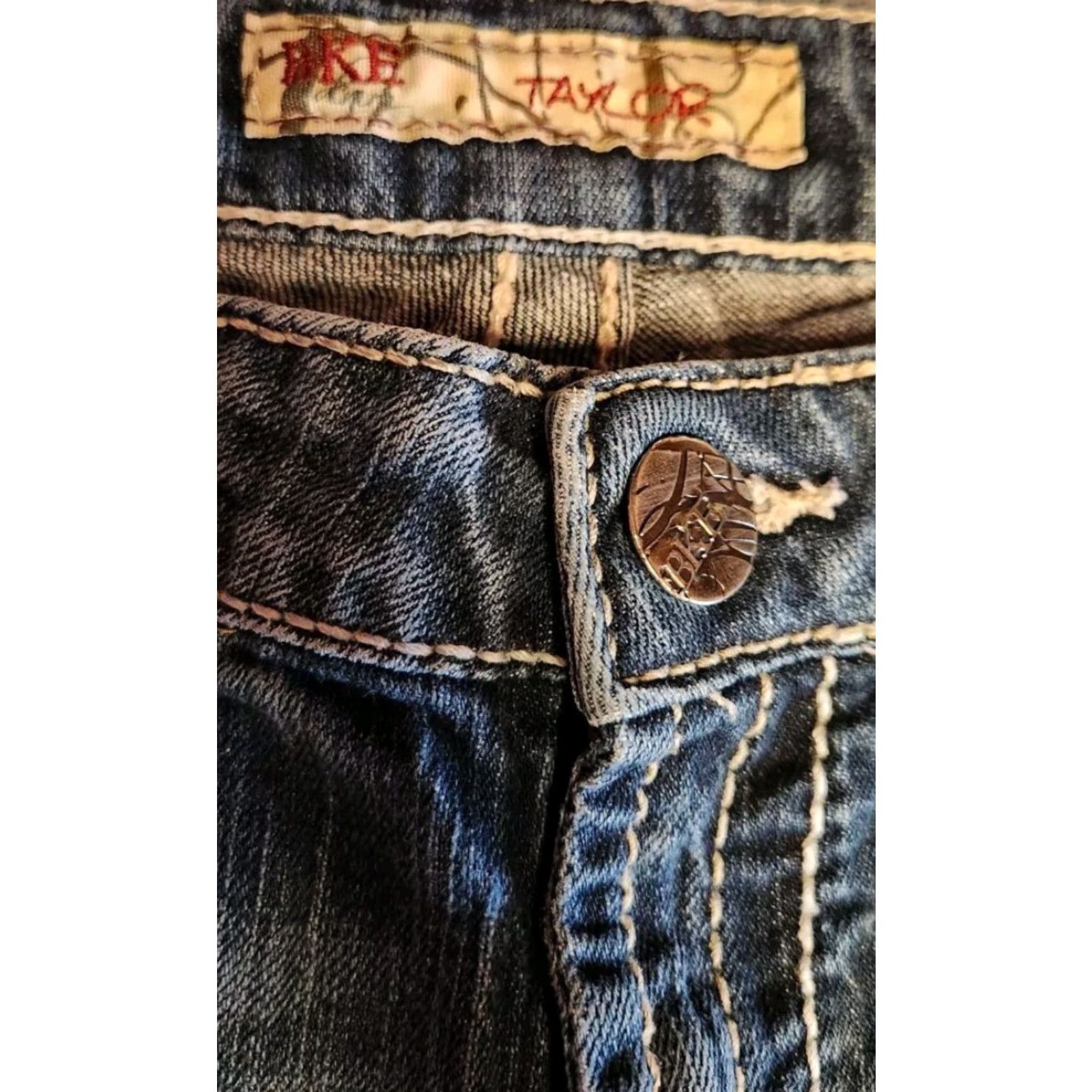 Vintage BKE Taylor Jeans Women’s 30x31.5 Blue Denim Mid Rise Boot Bootcut Stretch Buckle Jeans Size 30" / US 8 / IT 44 - 7 Thumbnail