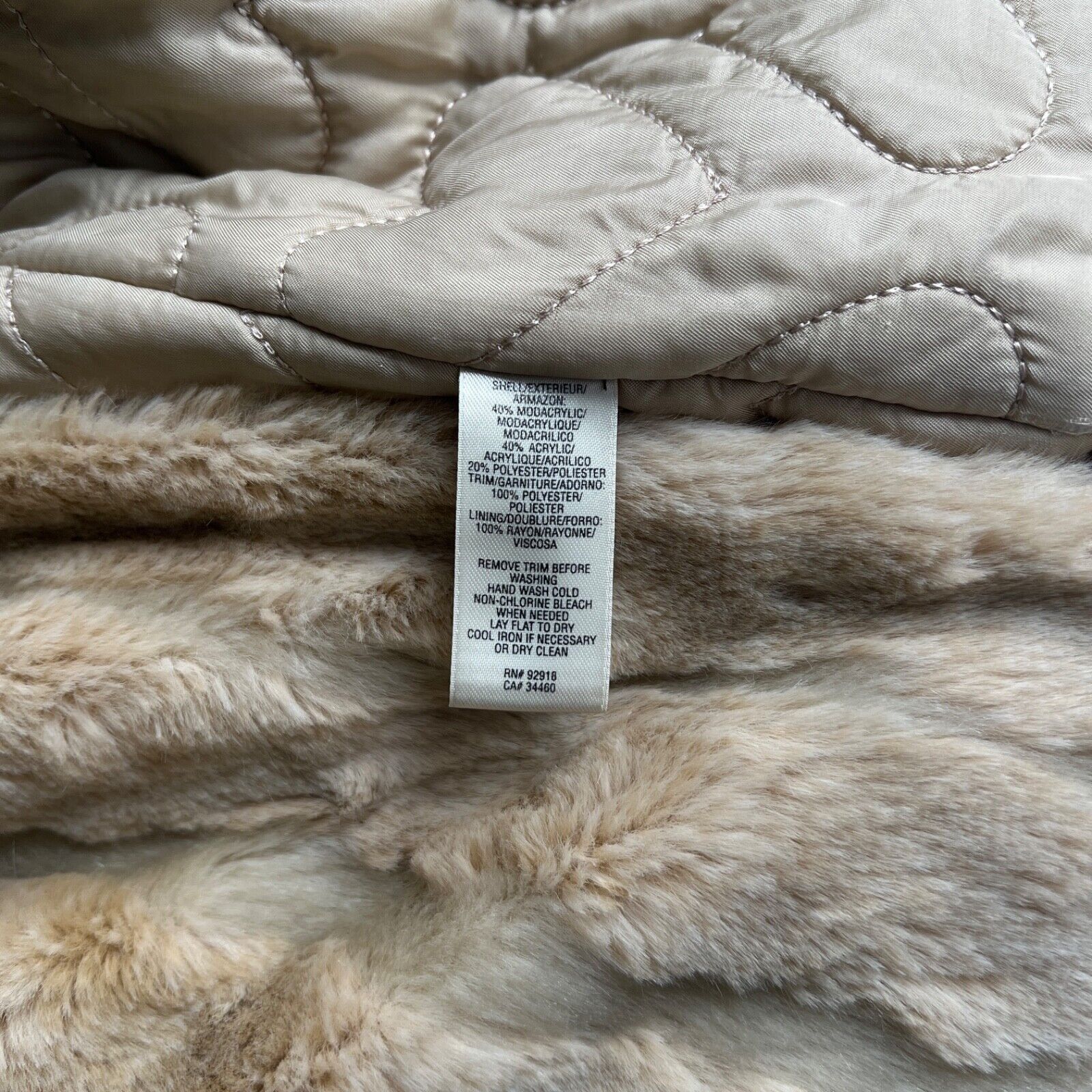 Juicy Couture Juicy Couture y2k Faux Fur Modacrylic 3/4 Sleeve Coat 8707AC Size M / US 6-8 / IT 42-44 - 7 Thumbnail