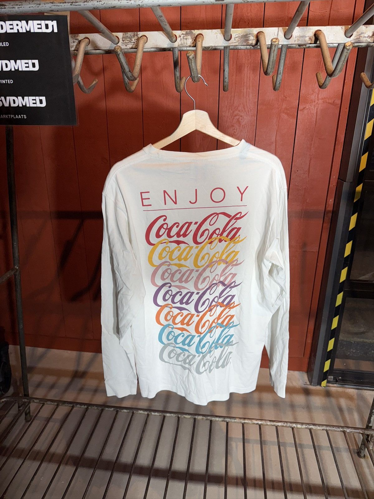 Coca Cola × Kith Kith X Coca Cola longsleeve Size US M / EU 48-50 / 2 - 9 Thumbnail