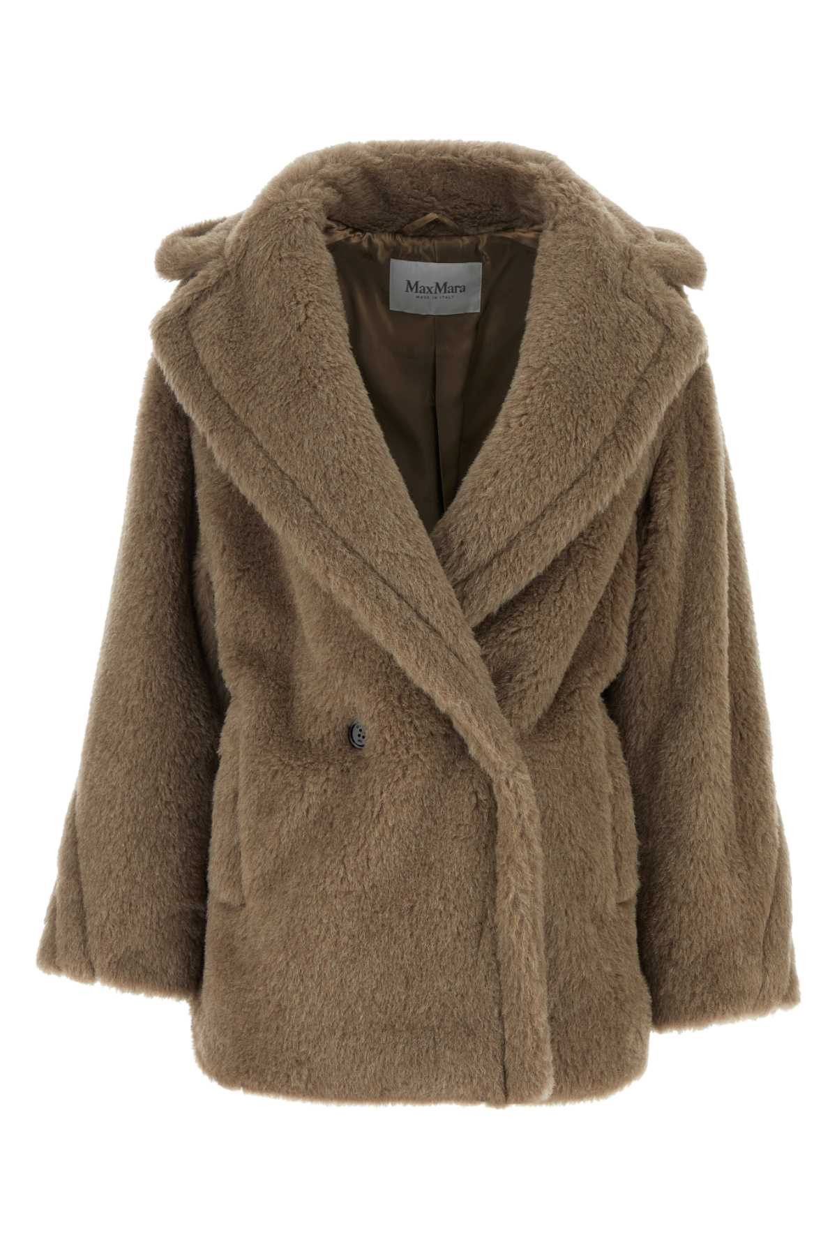 image of Max Mara Biscuit Teddy Espero Coat in Beige O Tan, Women's (Size Large)