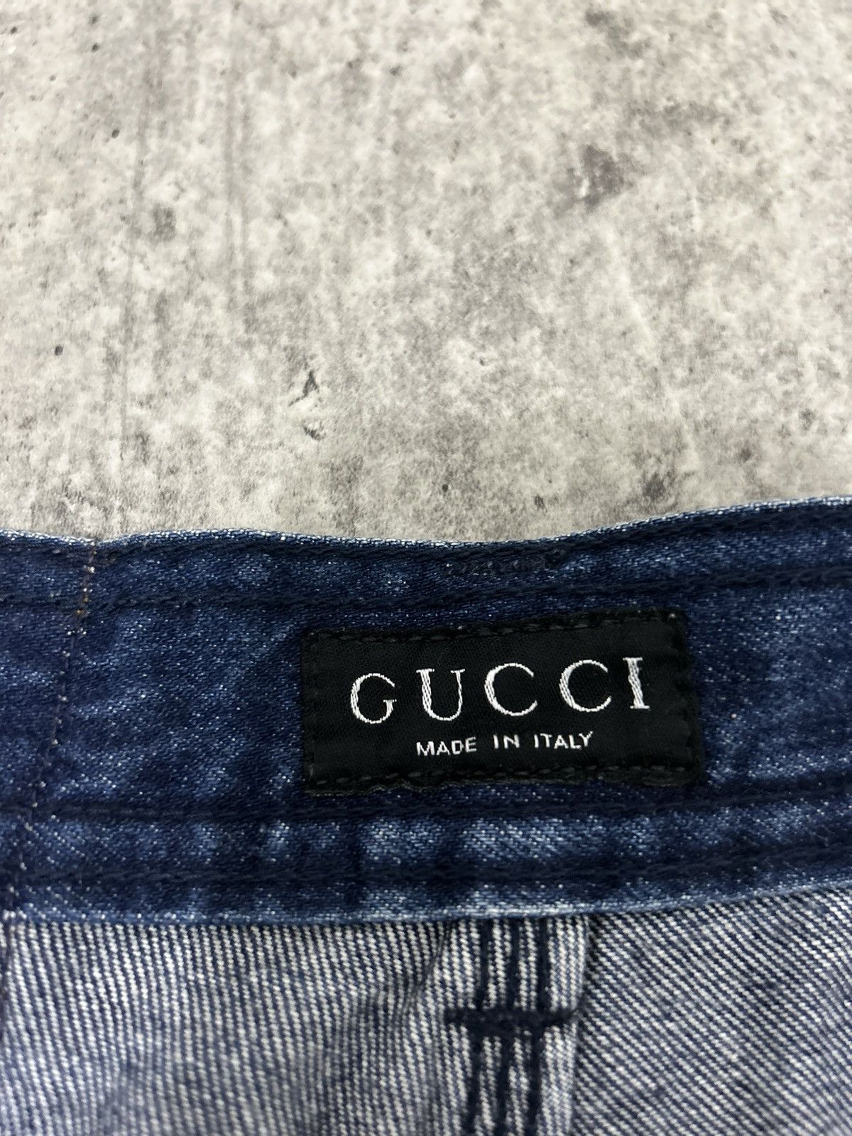 Gucci Gucci Embroidery Logo Back Pocket Jeans Size US 27 - 14 Thumbnail