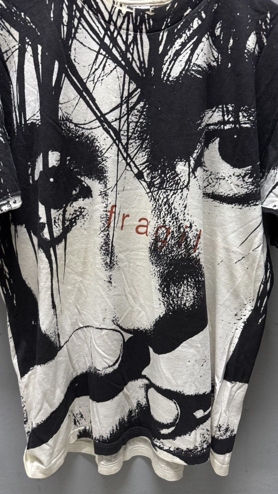 Vintage Vintage 90s Fragile Full Print Size US L / EU 52-54 / 3 - 2 Thumbnail