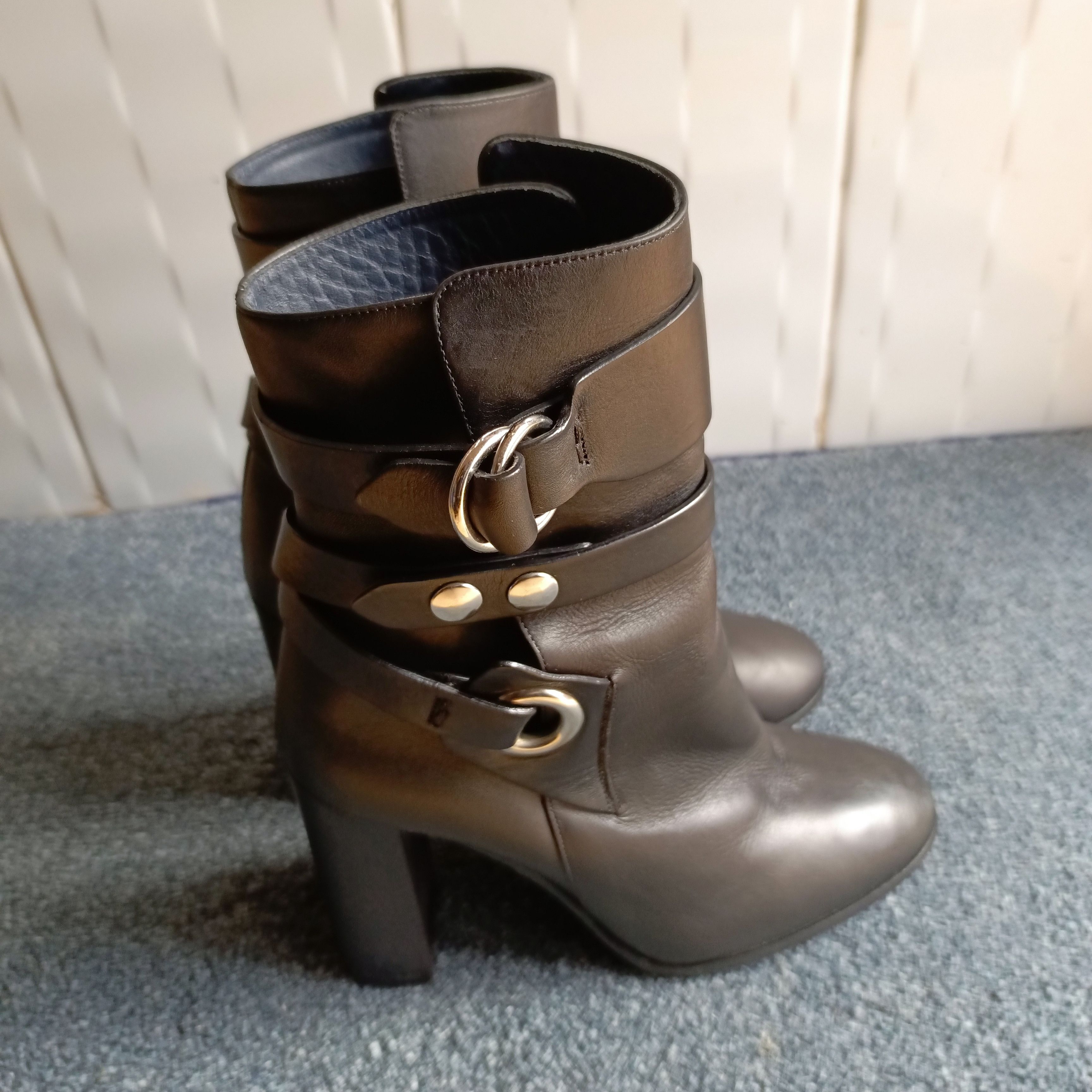 Isabel Marant Isabel Marant Black Women's Ankle Boots EU Size 38 / US 8 Size US 8 / IT 38 - 4 Thumbnail