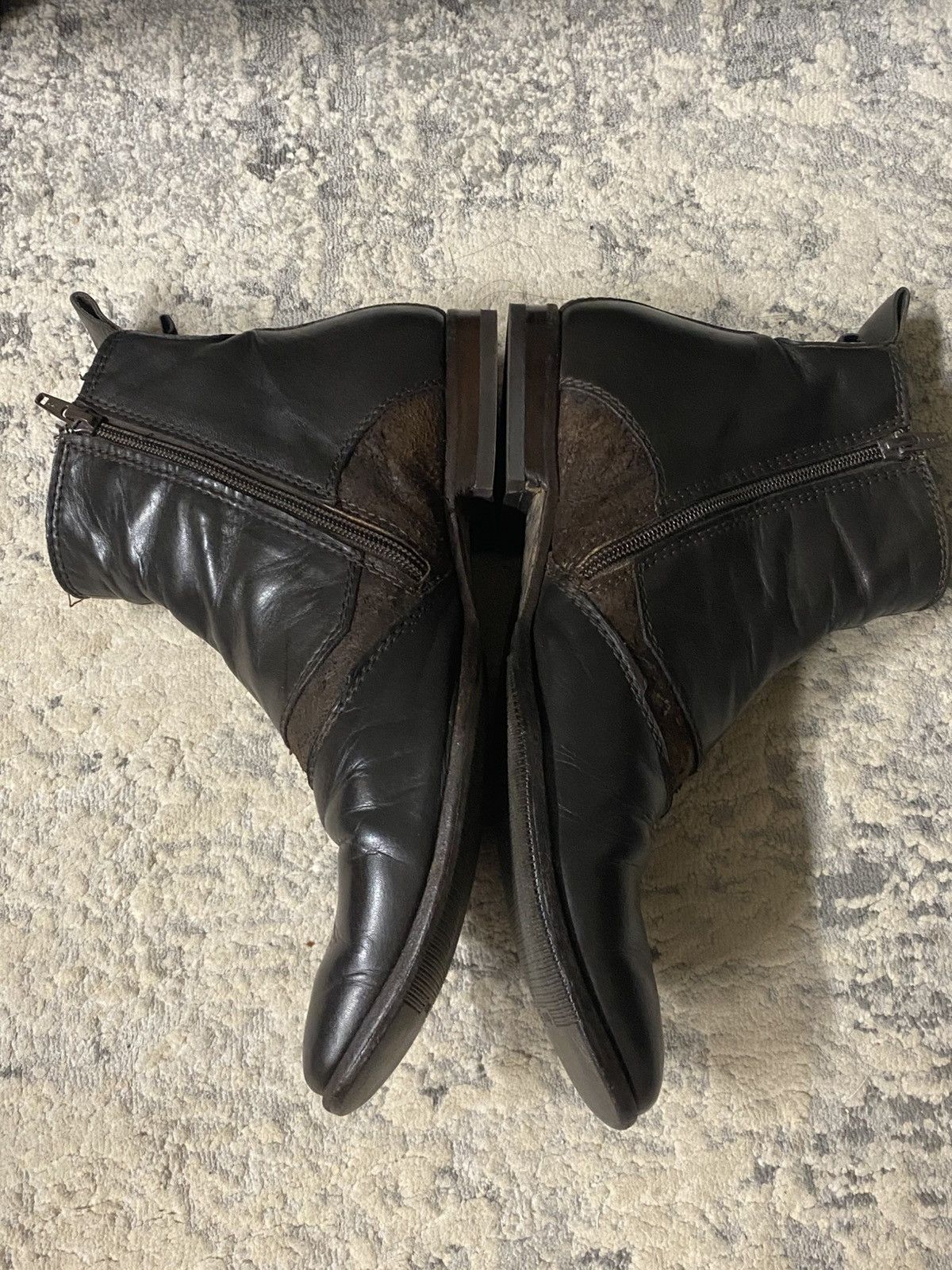 MFG - Side Zip Leather Ankle Boots