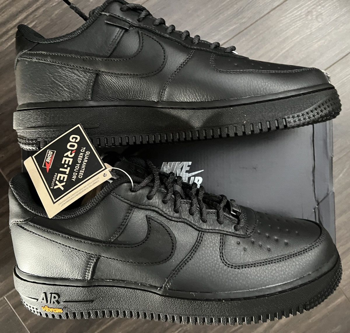 Nike Nike Air force1 Gore Tex Black 10US Size US 10 / EU 43 - 1 Thumbnail