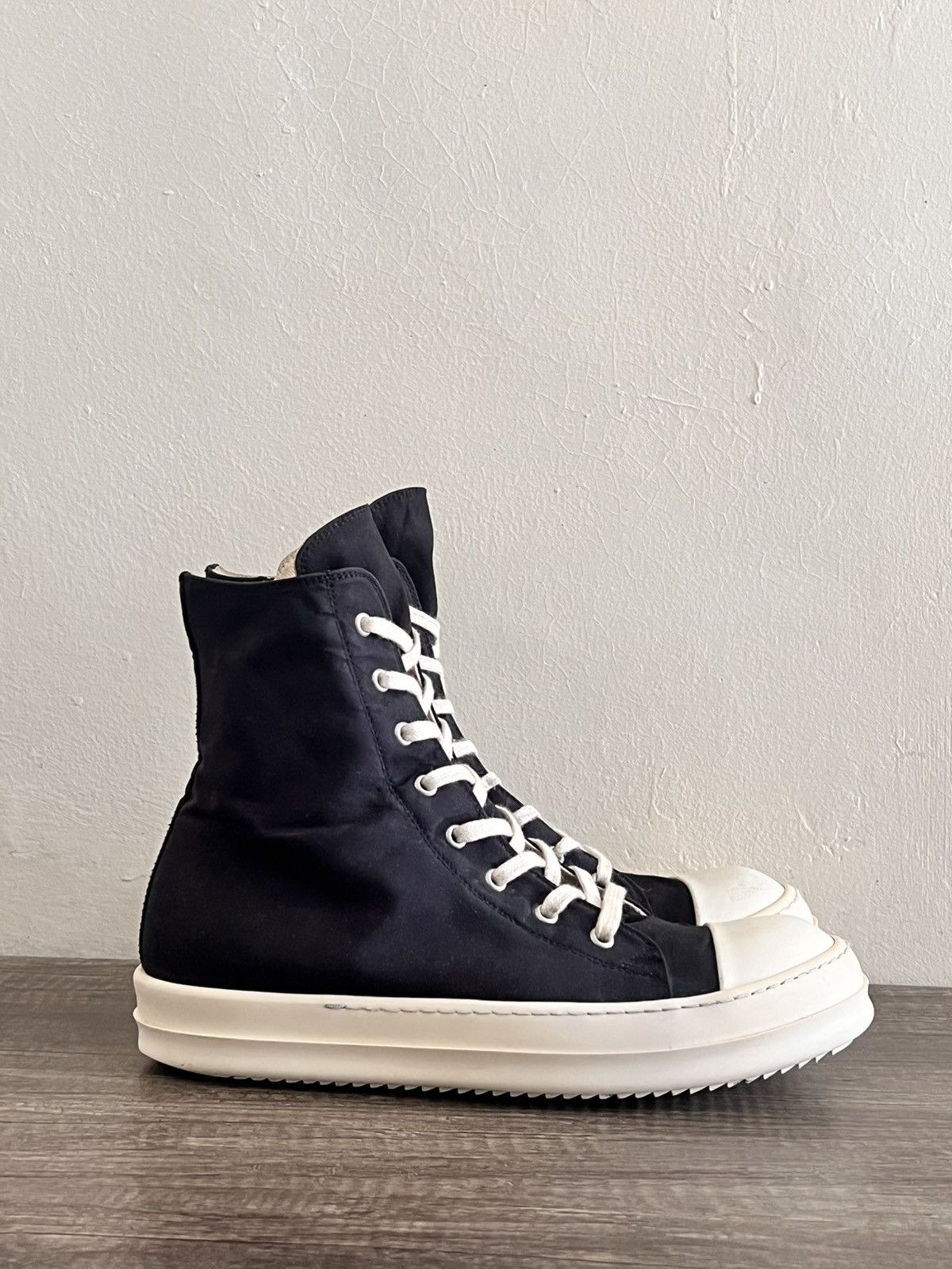 Rick Owens Drkshdw Canvas Ramones 🖤 Street Classic Size US 8 / EU 41 - 2 Thumbnail