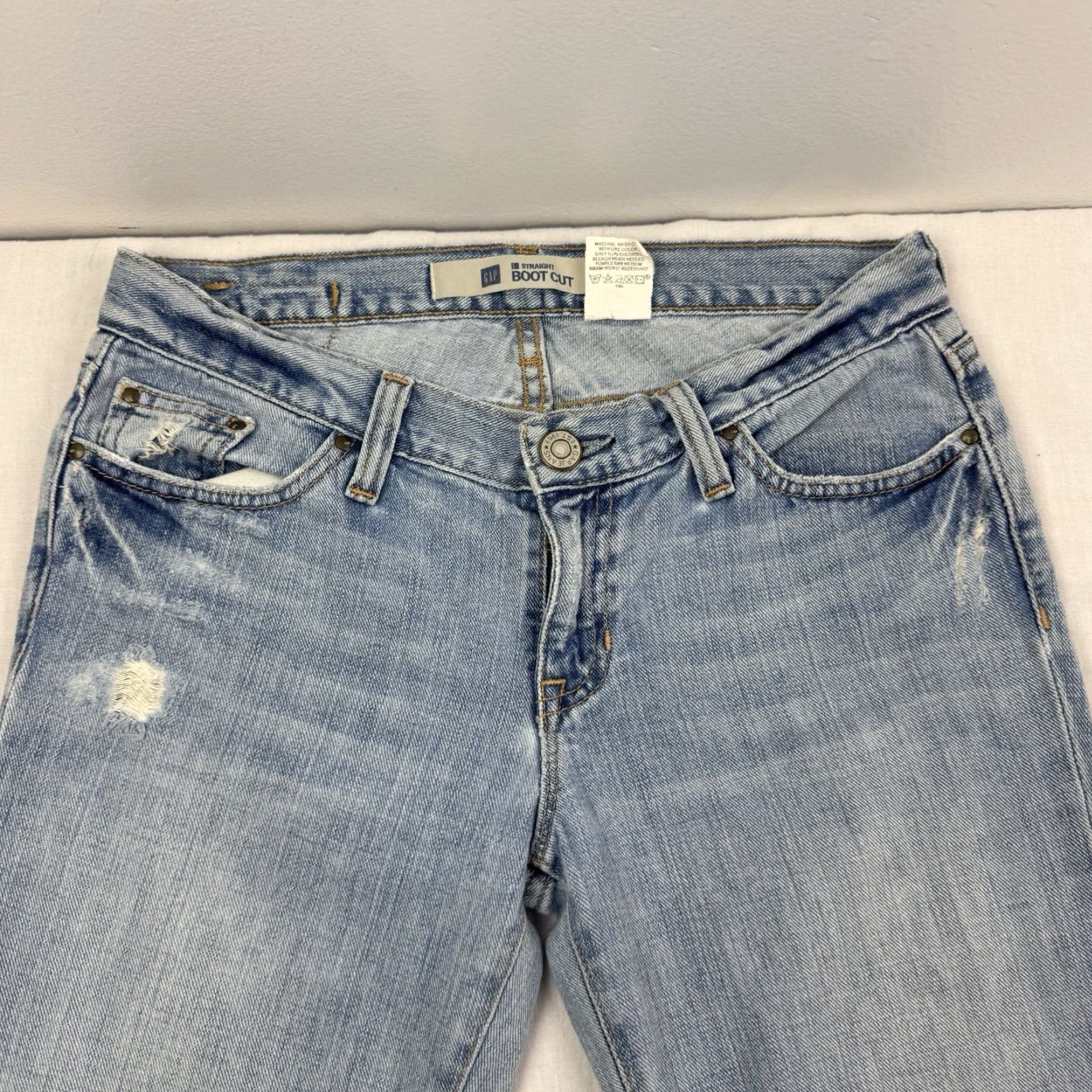 Gap VINTAGE Gap Jeans Womens Bootcut Regular 2 Blue 31.5in 90s Y2K Hipster Punk Straight Rise Low Inseam 6.5-8.5in Zip Solid"} Size 26" / US 2 / IT 38 - 4 Thumbnail