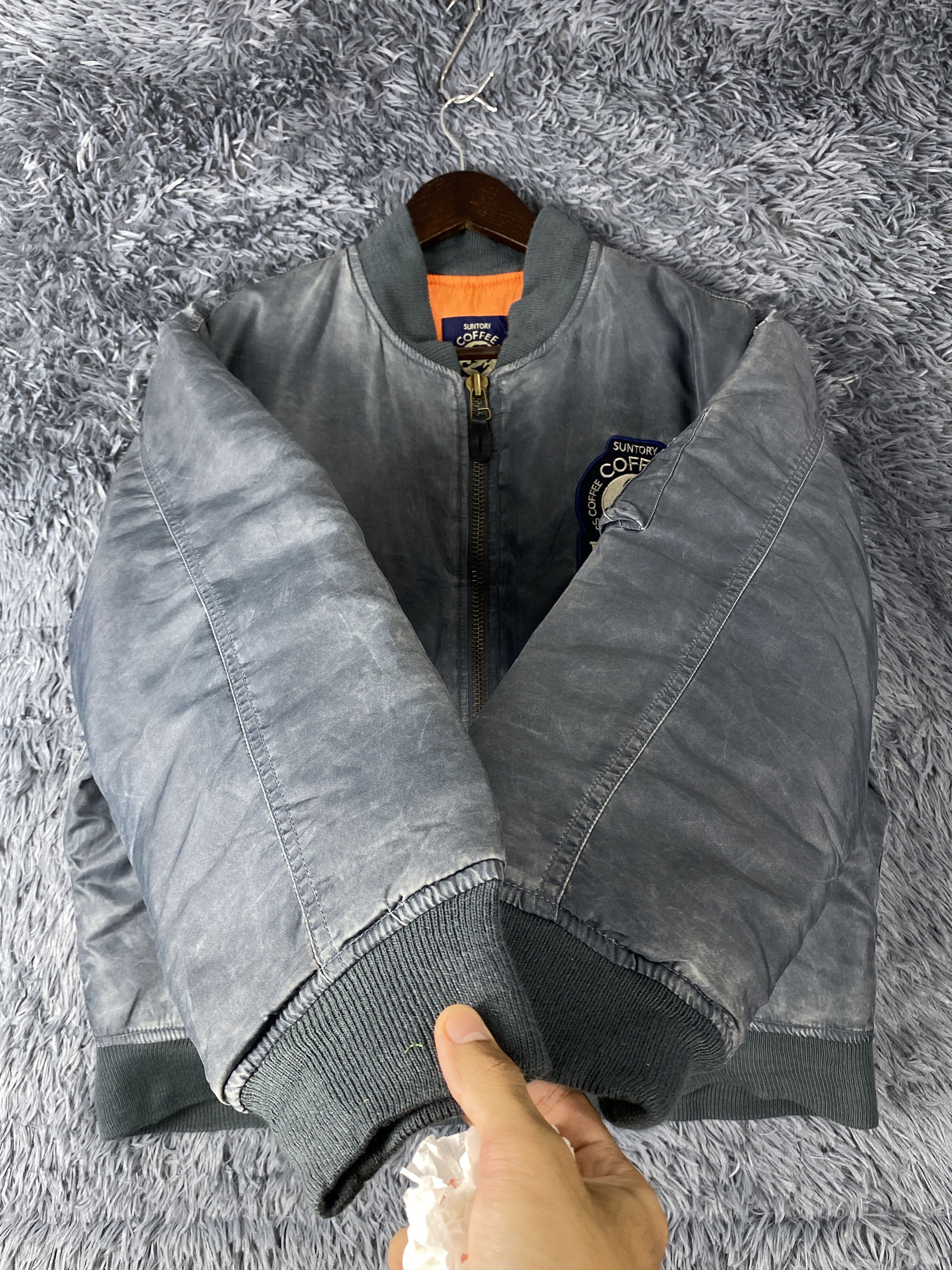 Japanese Brand Vintage Suntory Coffee Boss Sun Faded Bombers Jacket K0089 Size US L / EU 52-54 / 3 - 6 Thumbnail