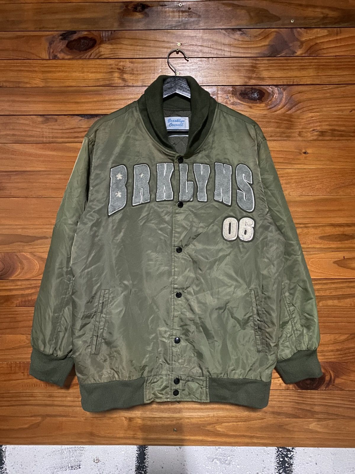 Vintage Vintage Brooklyn Overall BRKLYNS 06 Varsity Bomber Jacket Size US M / EU 48-50 / 2 - 3 Thumbnail