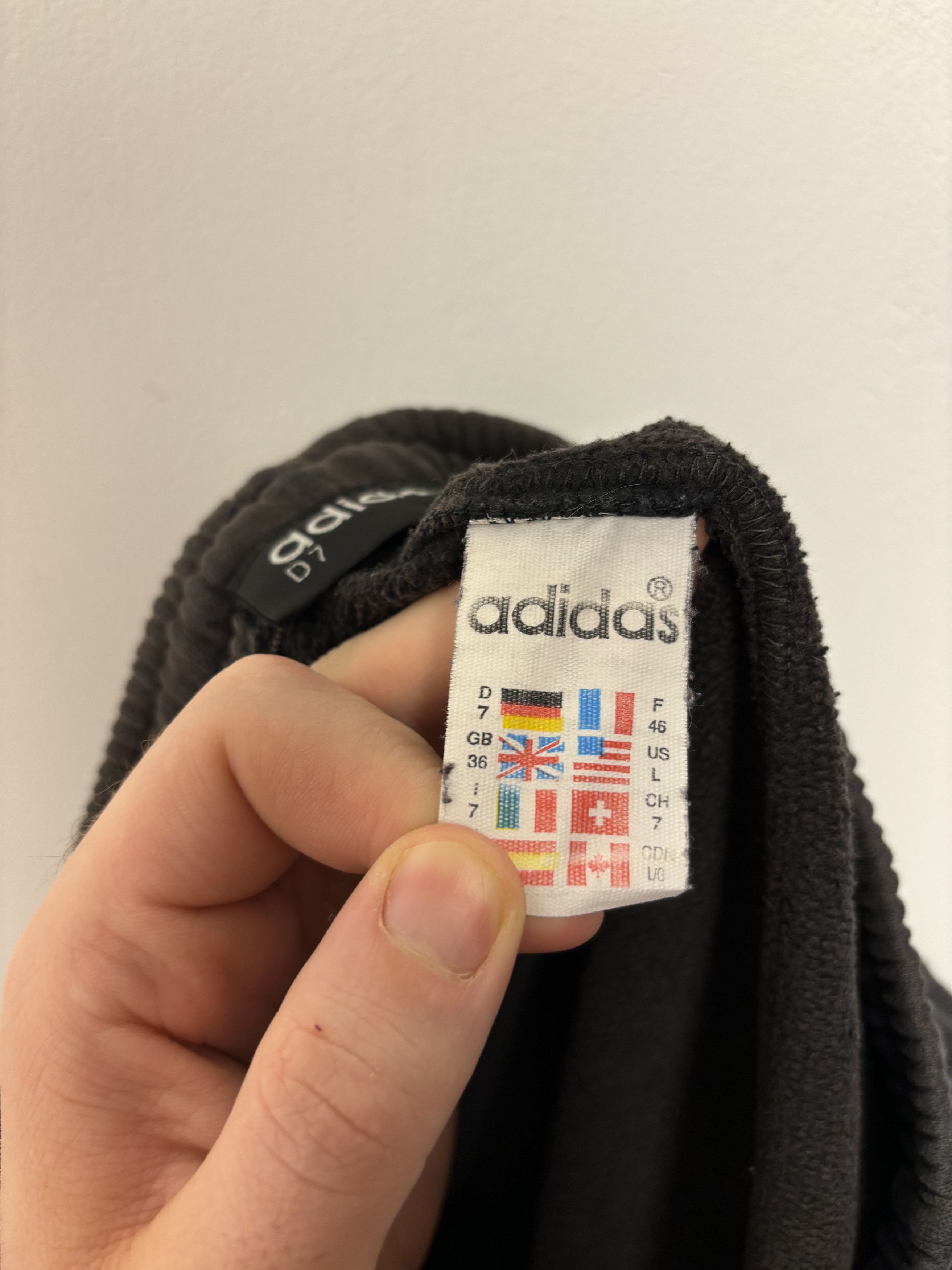 Adidas × Vintage Vintage Adidas Classic Cotton Shorts Size US 34 / EU 50 - 7 Thumbnail