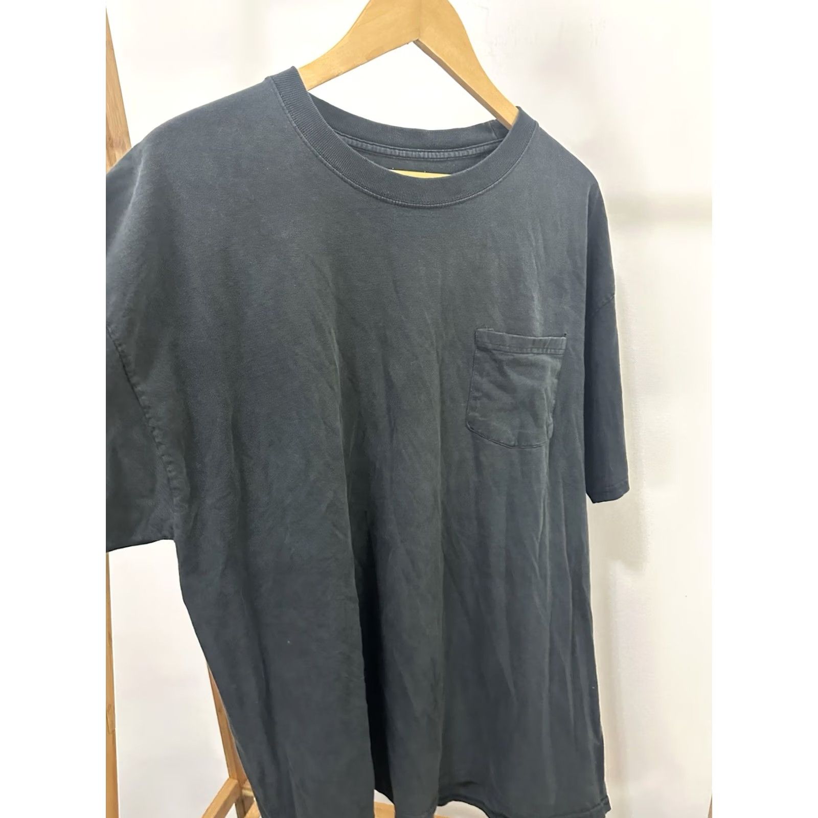 Champion VTG Worn Sun Faded Black Pocket Front T-Shirt XL Mens Grunge Workwear Short Sleeve Shirt Black Pocket Front Shirt 90s Size US XL / EU 56 / 4 - 5 Thumbnail