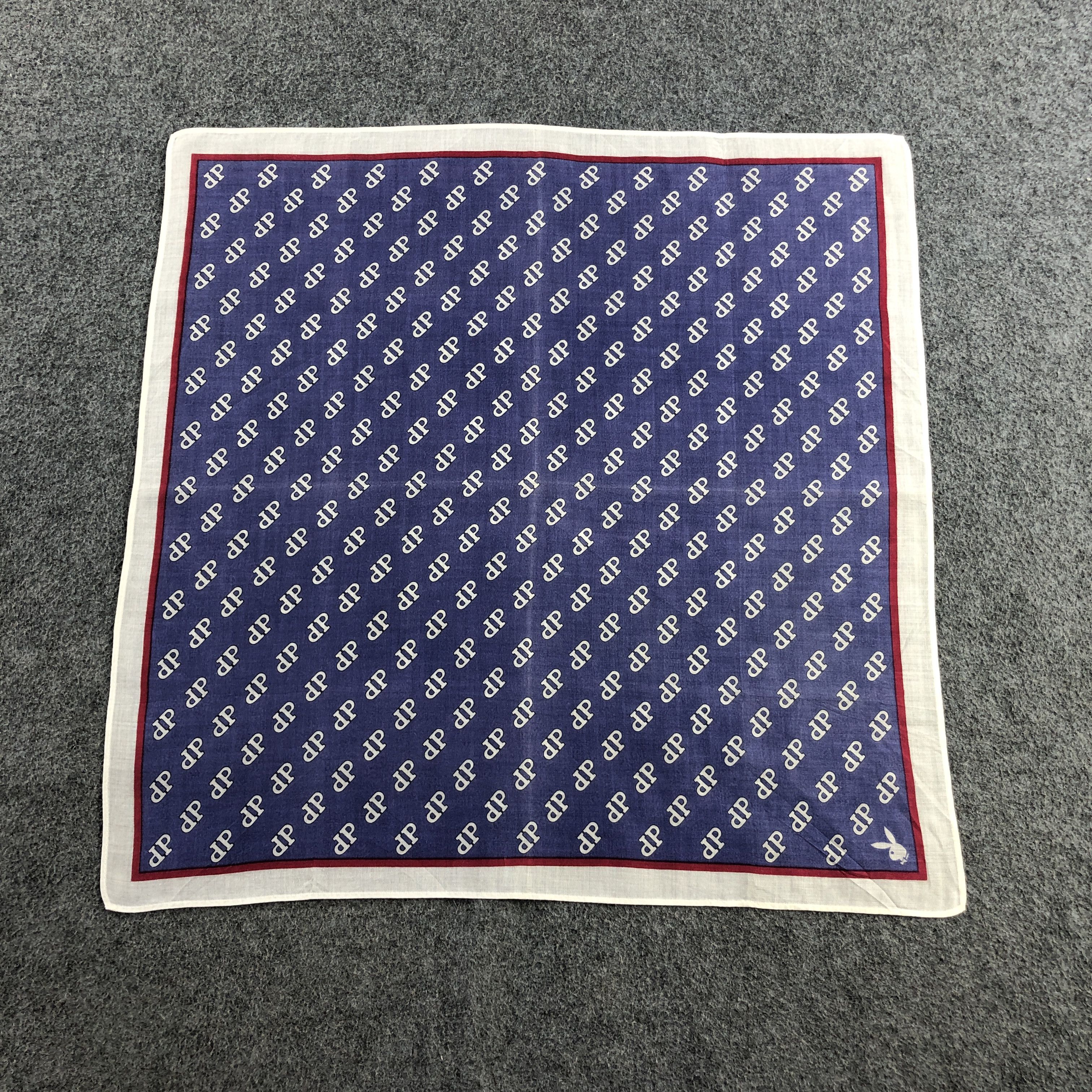 Playboy × Vintage Playboy Handkerchief Neckerchief Bandana H2639 Size ONE SIZE - 1 Thumbnail