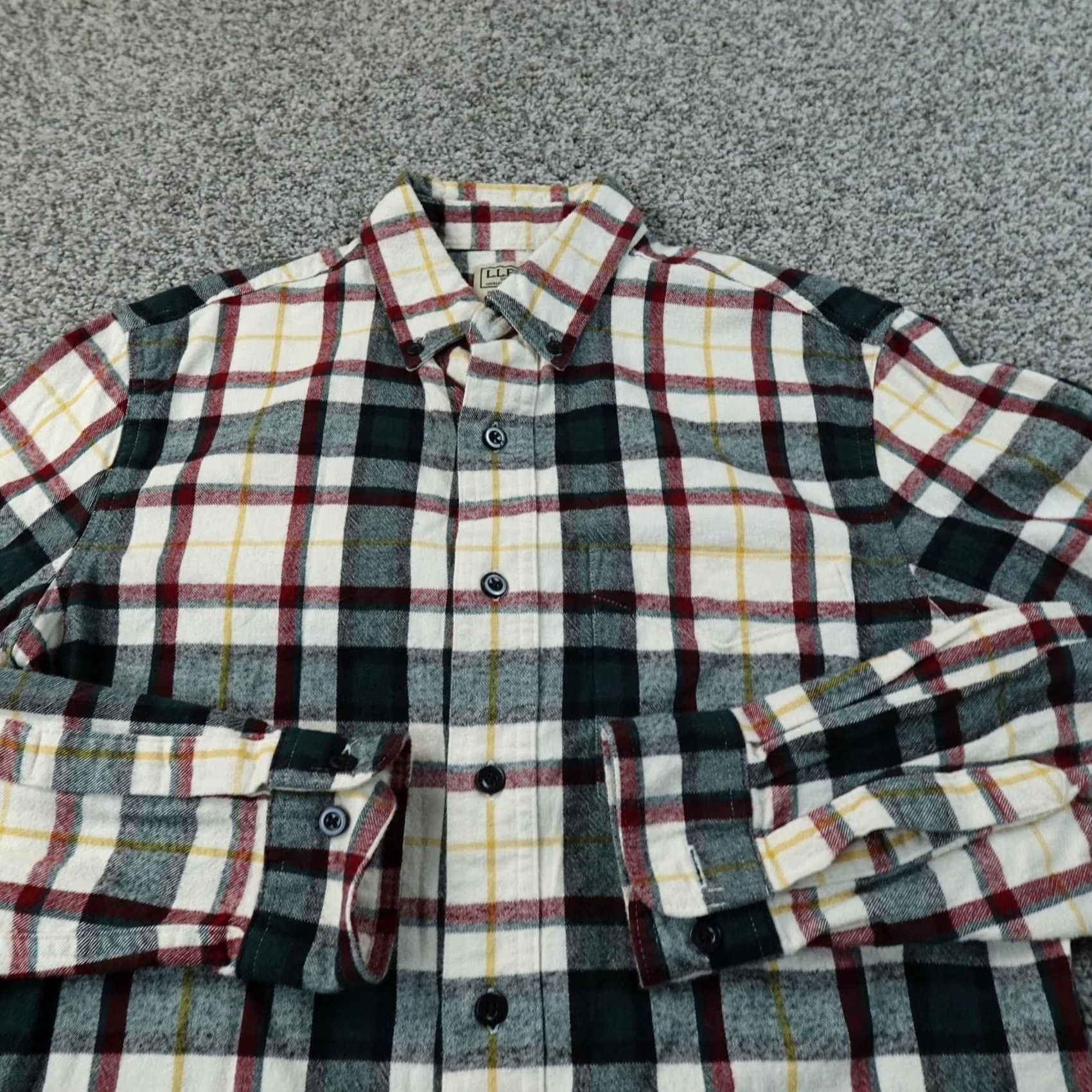 Vintage LL Bean Shirt Mens S Green Red Scotch Plaid Flannel Button Up Long Sleeve Hiking Size US S / EU 44-46 / 1 - 3 Thumbnail