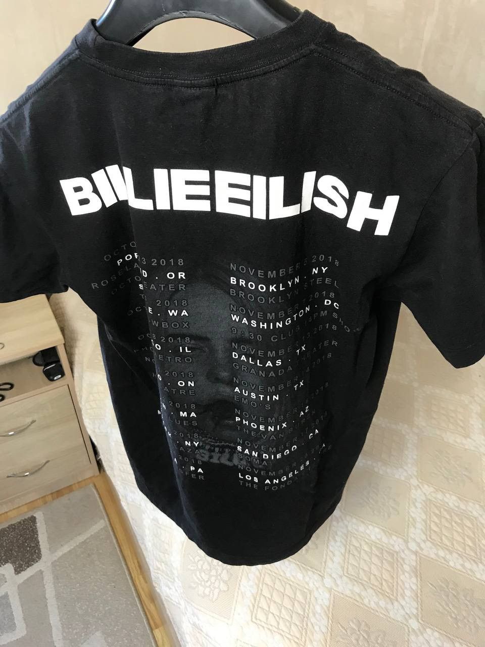 Billie Eilish 🔥 Billie Eilish Tarantula Y2K T Shirt Spider Tour Vintage Size US M / EU 48-50 / 2 - 9 Thumbnail