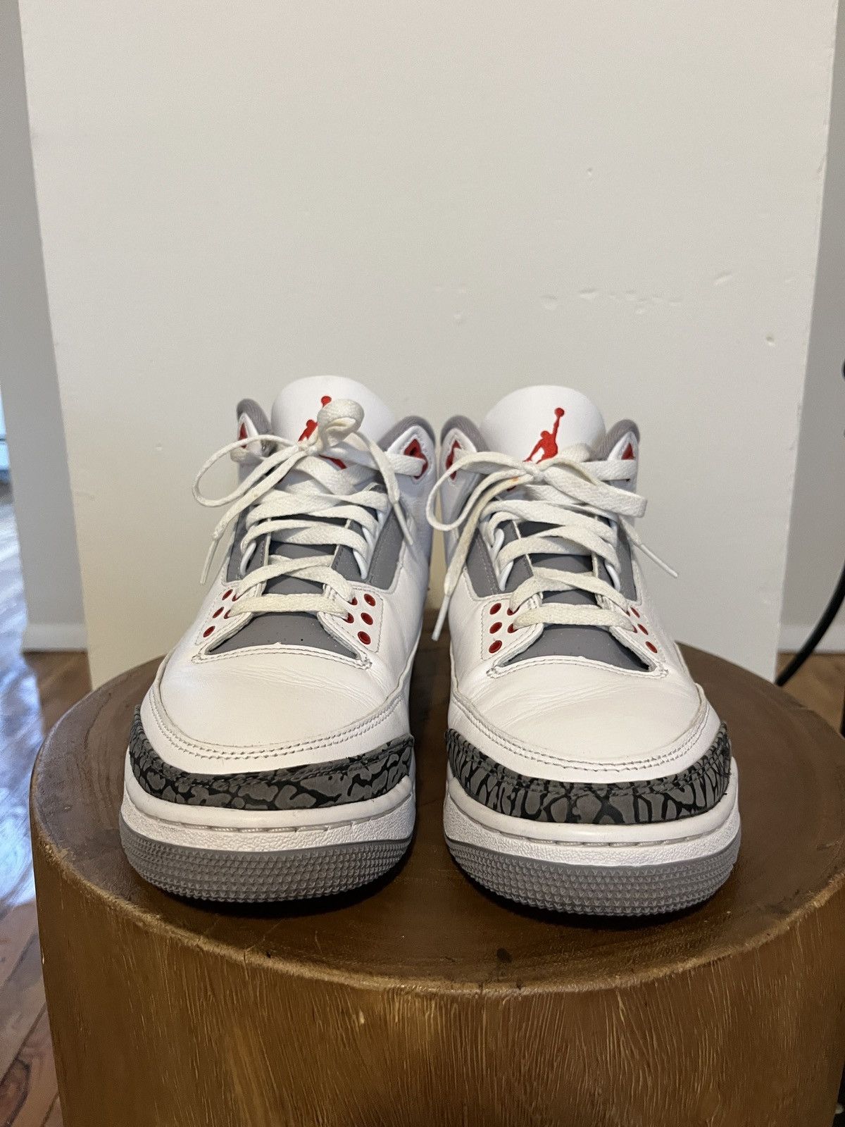 Jordan Brand Jordan 3 Retro Fire Red (2022) Size US 10 / EU 43 - 2 Thumbnail