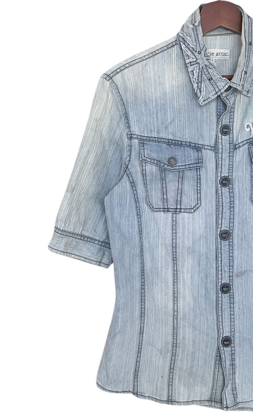 In The Attic × Japanese Brand Vintage Japanese Brand In the Attic Denim Shirt 2000s Size US M / EU 48-50 / 2 - 3 Thumbnail