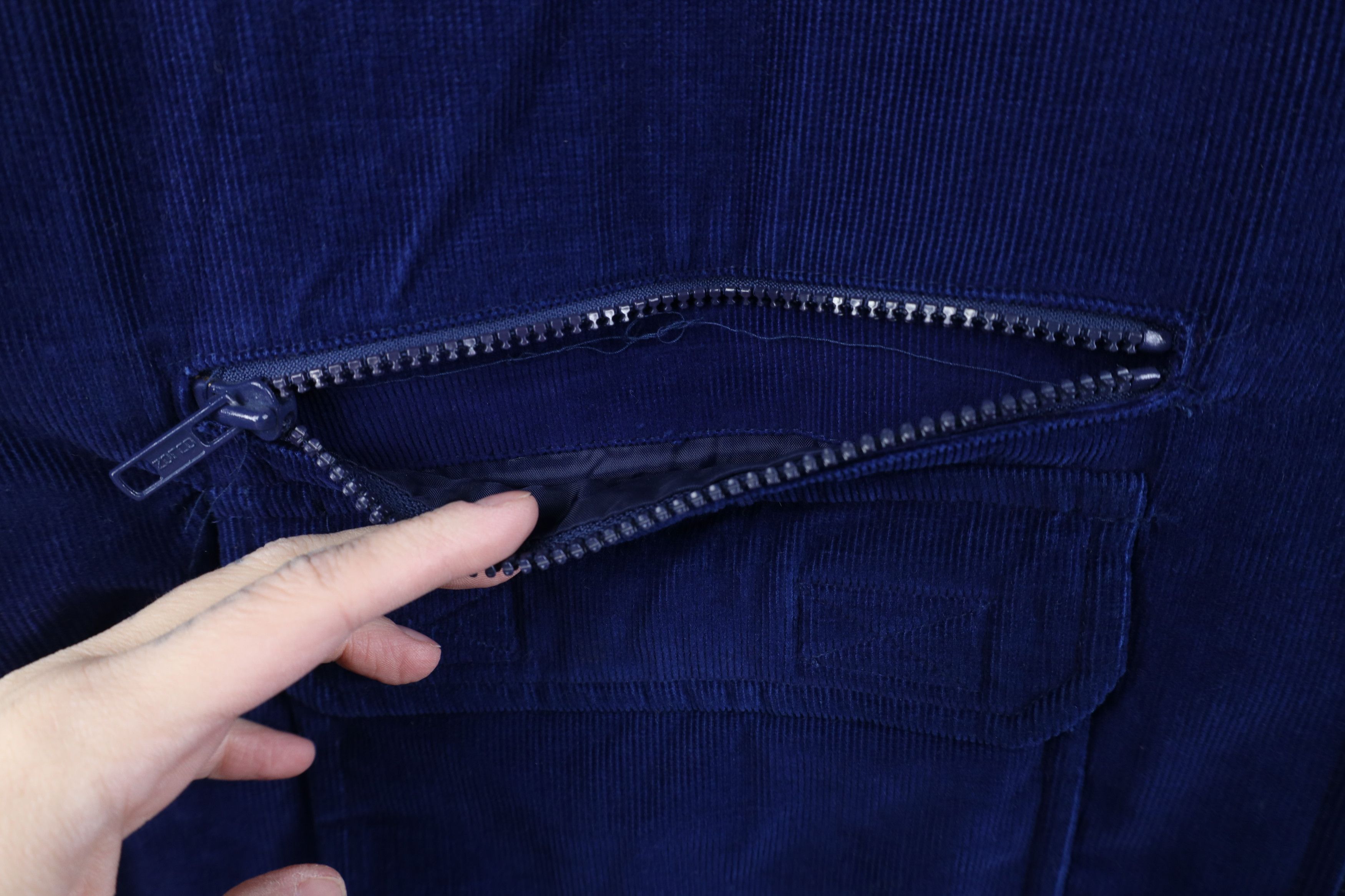 Vintage Vintage 90s Streetwear Quilted Corduroy Vest Jacket Blue Size US XL / EU 56 / 4 - 5 Thumbnail