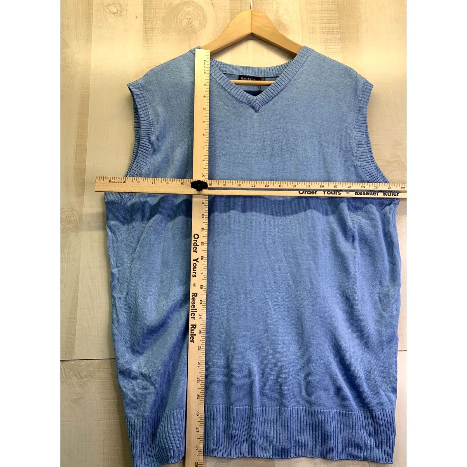 Vintage Bagazio Men’s L Blue V Neck Sweater Vest Shirt NWT-4656 Size US L / EU 52-54 / 3 - 2 Thumbnail