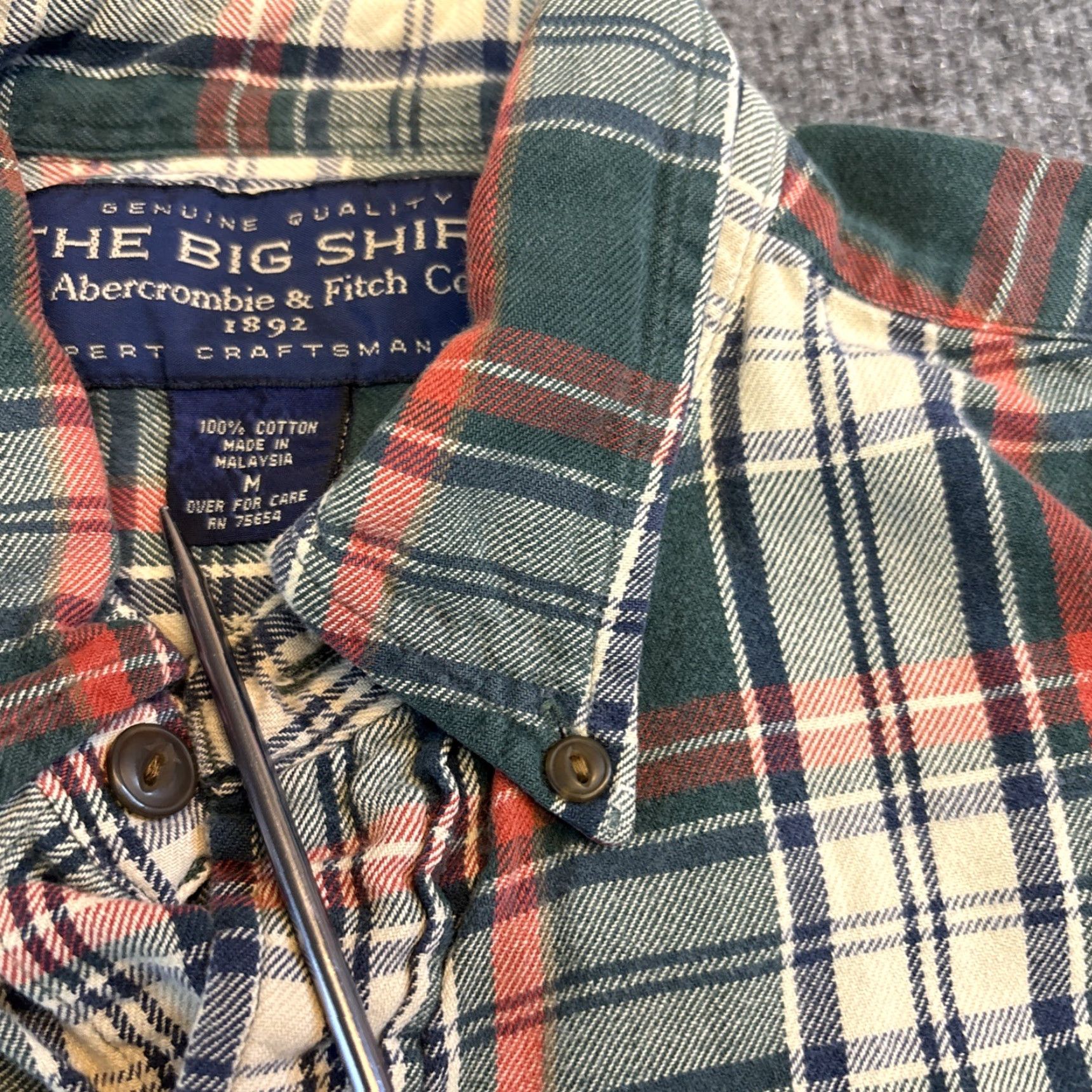 Abercrombie & Fitch VINTAGE Abercrombie & Fitch The Big Shirt Flannel Button-Up Long Sleeve M Green 90s Unisex Adults Mens Womens Shirts Size US M / EU 48-50 / 2 - 3 Thumbnail