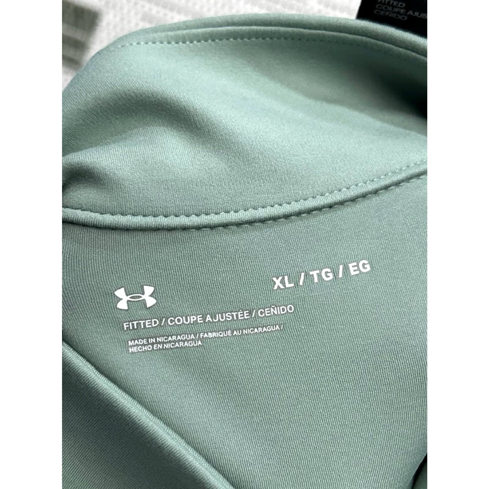 Under Armour Under Armour Sweatshirt Womens XL Green Half Zip Mock Neck Pullover Athletic Fleece Logo Gym & Training Womens Size XL / US 12-14 / IT 48-50 - 3 Thumbnail