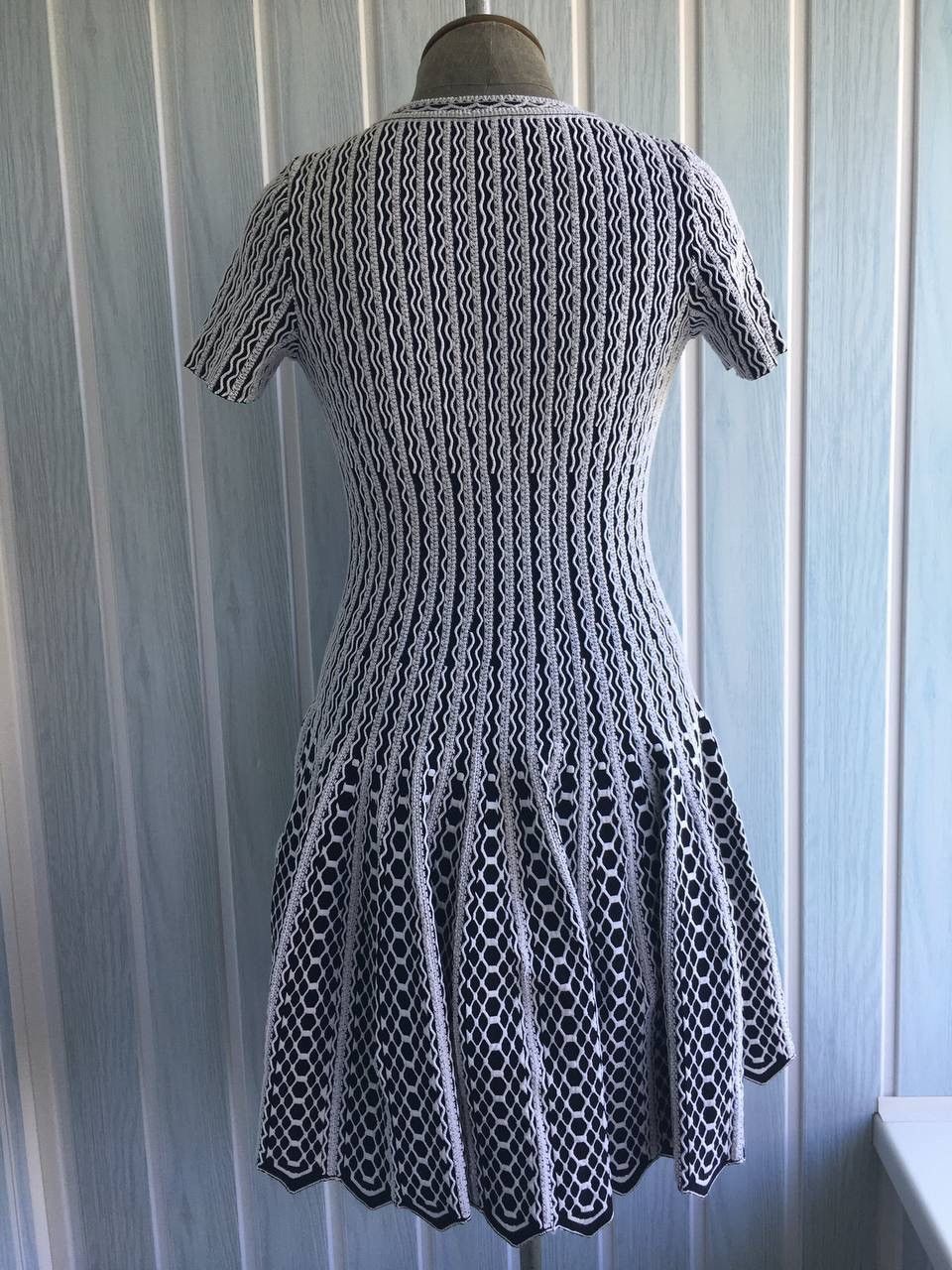 Alaia Alaïa Pleated Multicolor Short Sleeve Tall Viscose Zip Dress Size M / US 6-8 / IT 42-44 - 3 Thumbnail