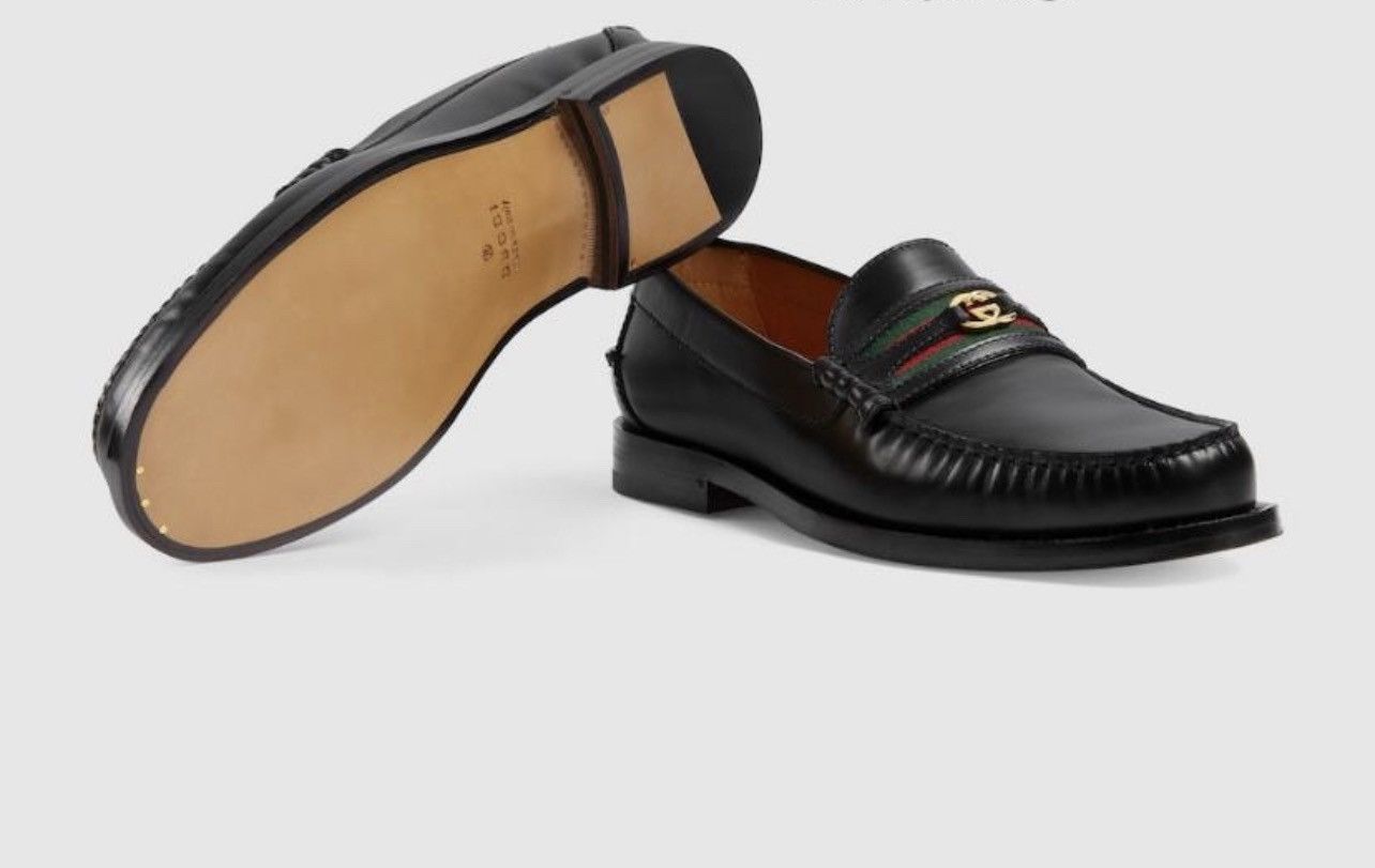 Gucci Leather Loafers with logo at front Size US 9 / EU 42 - 2 Thumbnail