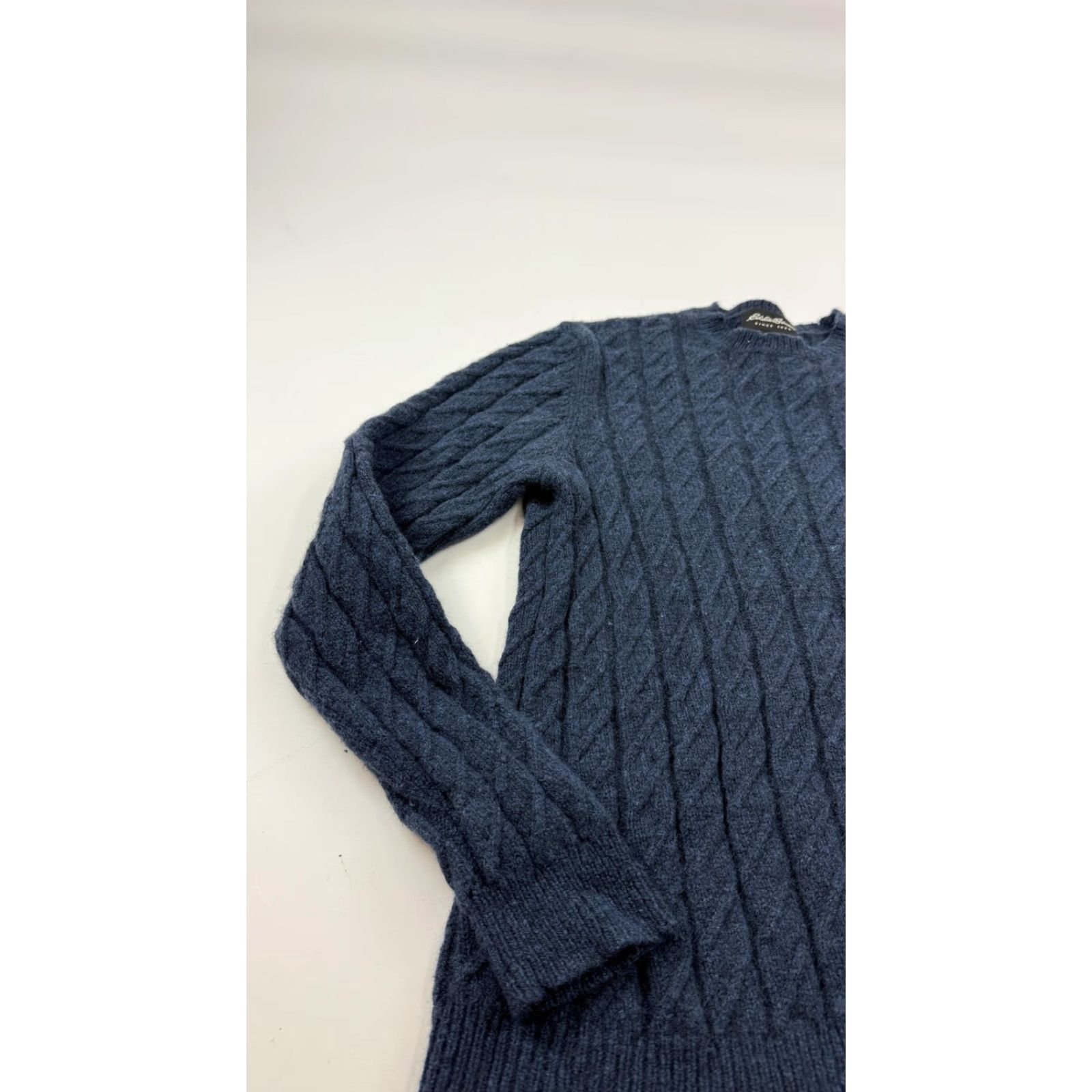 Eddie Bauer Eddie Bauer Sweater Mens M Blue 100% Lambswool Cable Crewneck Pullover Pullover - Cable Knit Knit Wool Casual Fall Winter Mens Size US M / EU 48-50 / 2 - 4 Thumbnail