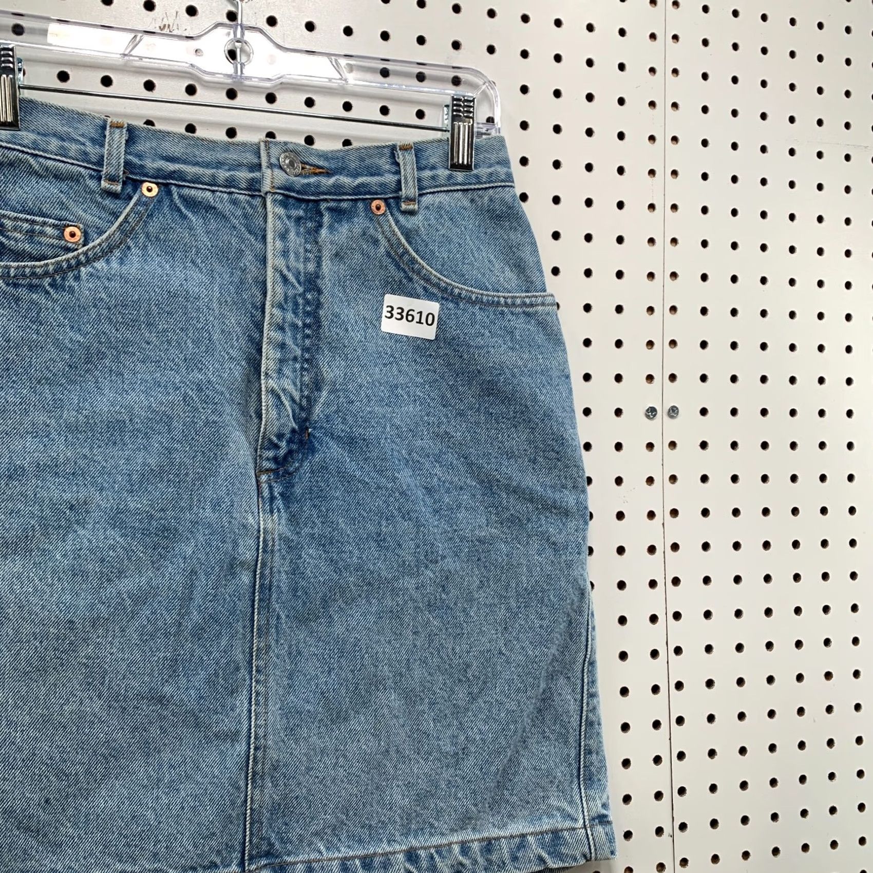 Gap VINTAGE Gap Denim Skirt Womens Size 8 Zipper Light Wash Knee Length 90s Made USA Size 30" / US 8 / IT 44 - 4 Thumbnail