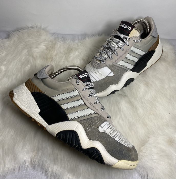 Adidas wang hot sale turnout trainer