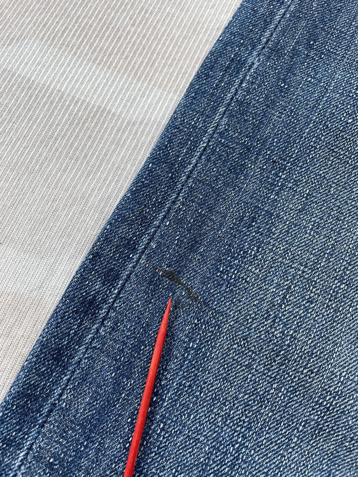 Levi's Vintage Levis 503 Straight Jeans (LG130) Size US 29 - 8 Thumbnail
