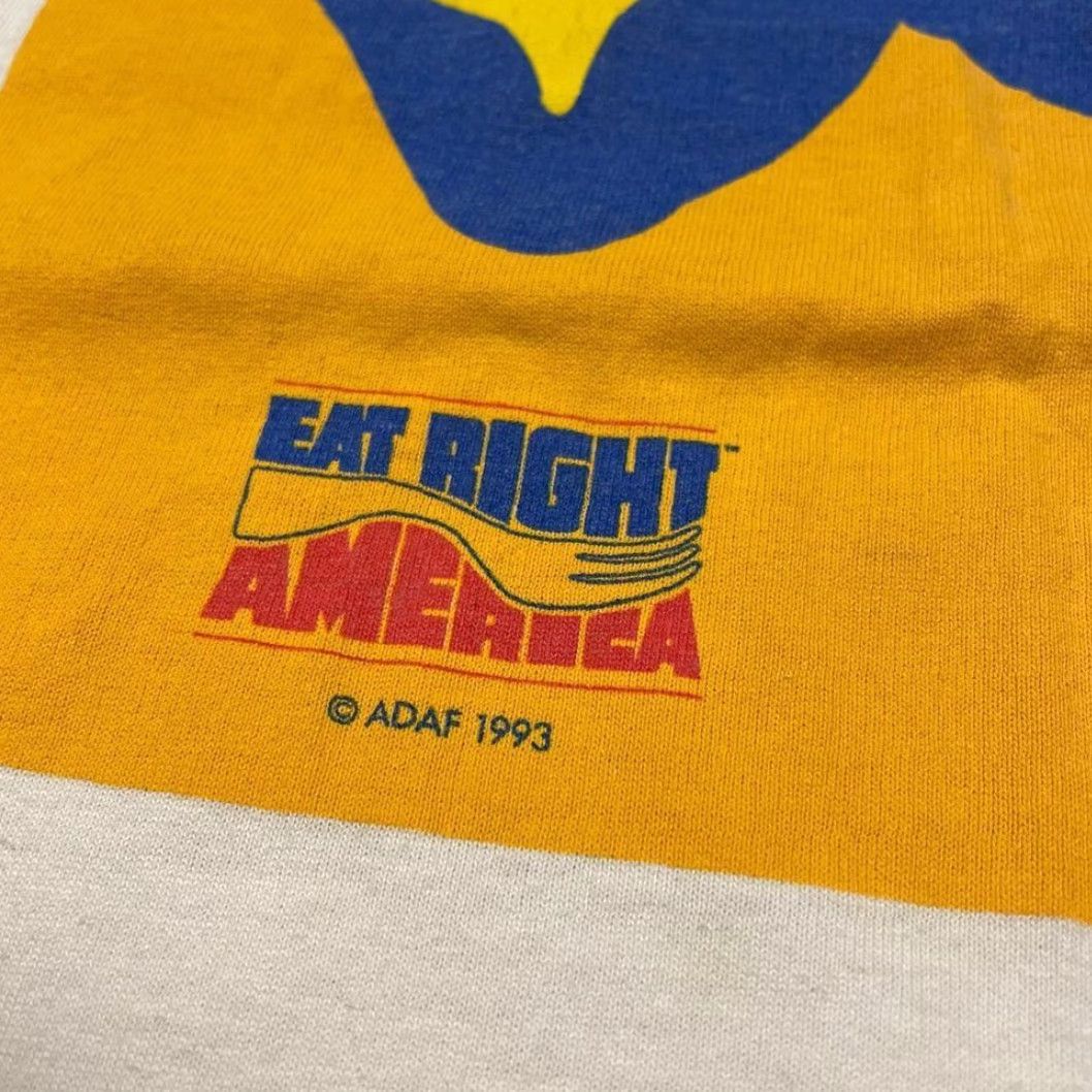 Vintage VINTAGE Mens T Shirt 1993 USA Made Graphic Print Eat Right America Fitness White Short Sleeve Crew Neck Large Retro 90s Mens Size US L / EU 52-54 / 3 - 4 Thumbnail