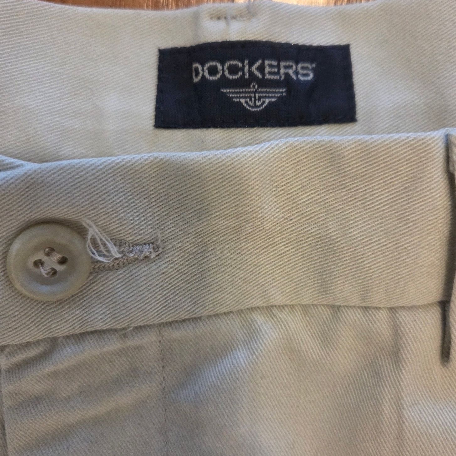 Dockers Men's Dockers Khaki Pants - 36x29 - Great Condition! Size US 36 / EU 52 - 3 Thumbnail