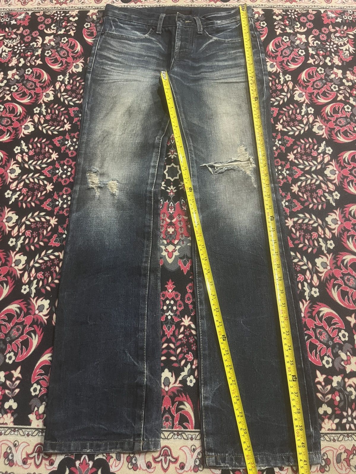 GOSTAR DE FUGA Japanese Brand Fuga Dark Washed Heavy Whisker Distress Jeans Size US 30 / EU 46 - 10 Thumbnail