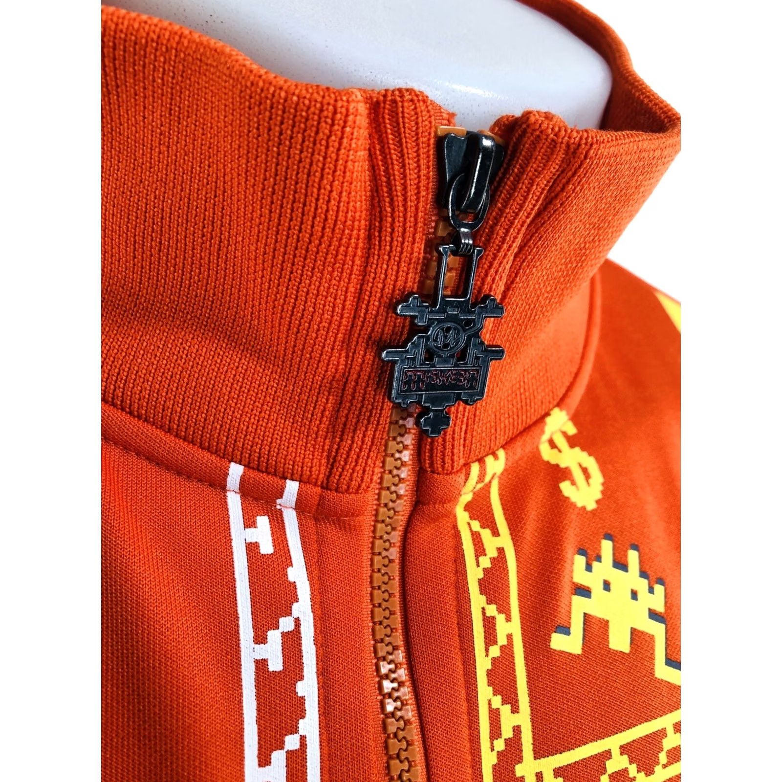 Vintage MISKEEN Vintage Atari Space Invaders PUFFY LOGO Mens XL Jacket Size US XL / EU 56 / 4 - 3 Thumbnail