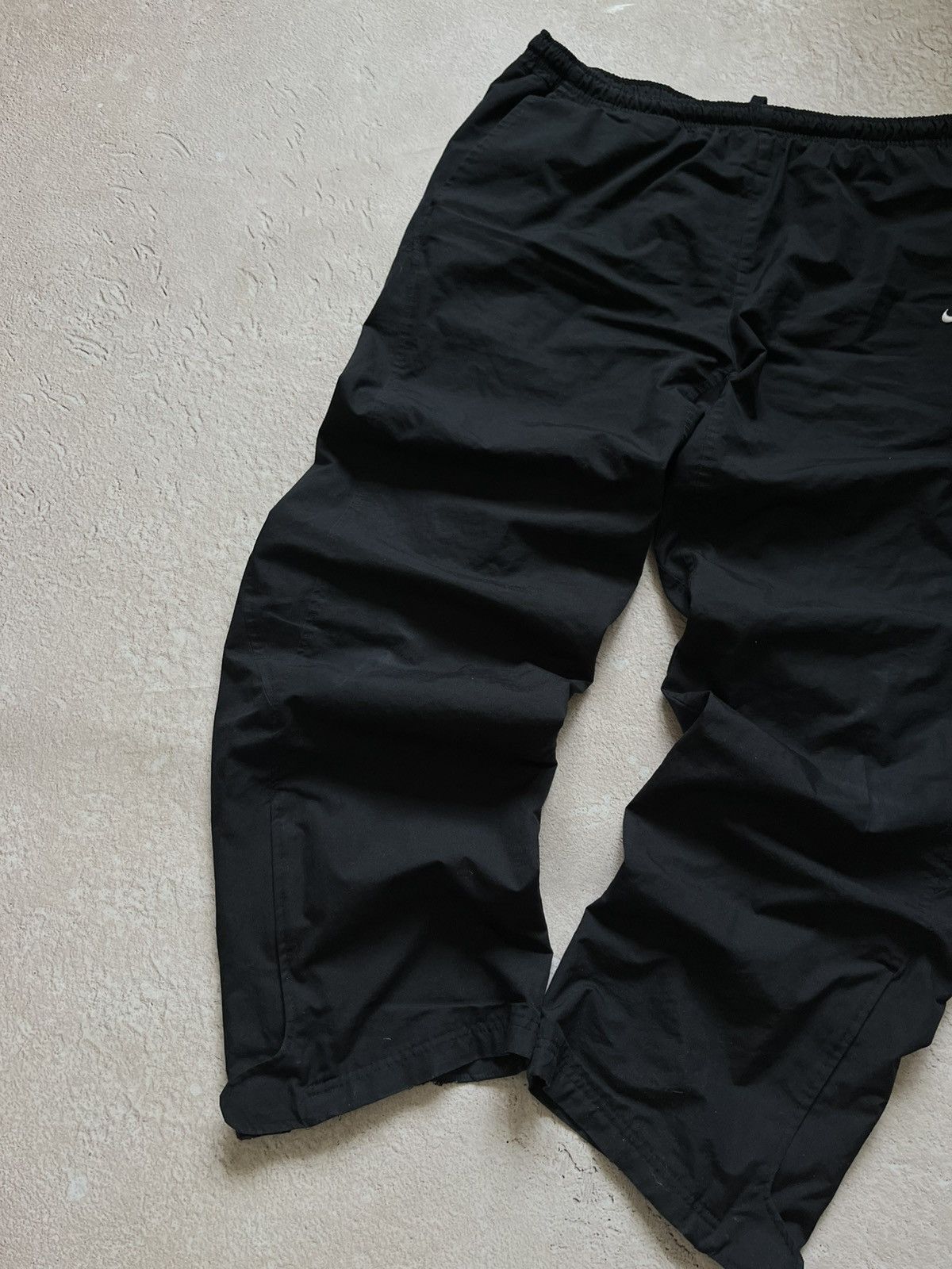 Nike NIKE VINTAGE BLACK TRACK PANTS • Y2K / TECH / ARCHIVE 00s Size US 35 - 4 Thumbnail