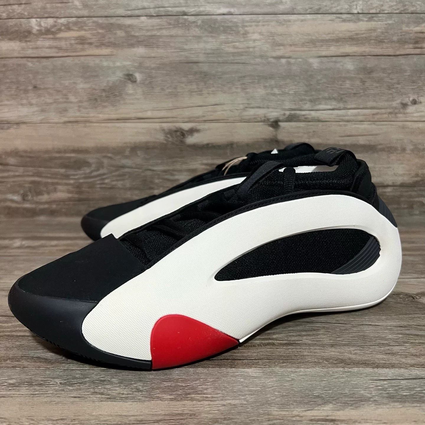 Adidas Adidas Black Lowtop Sneakers 42 Men Size US 9 / EU 42 - 1 Thumbnail