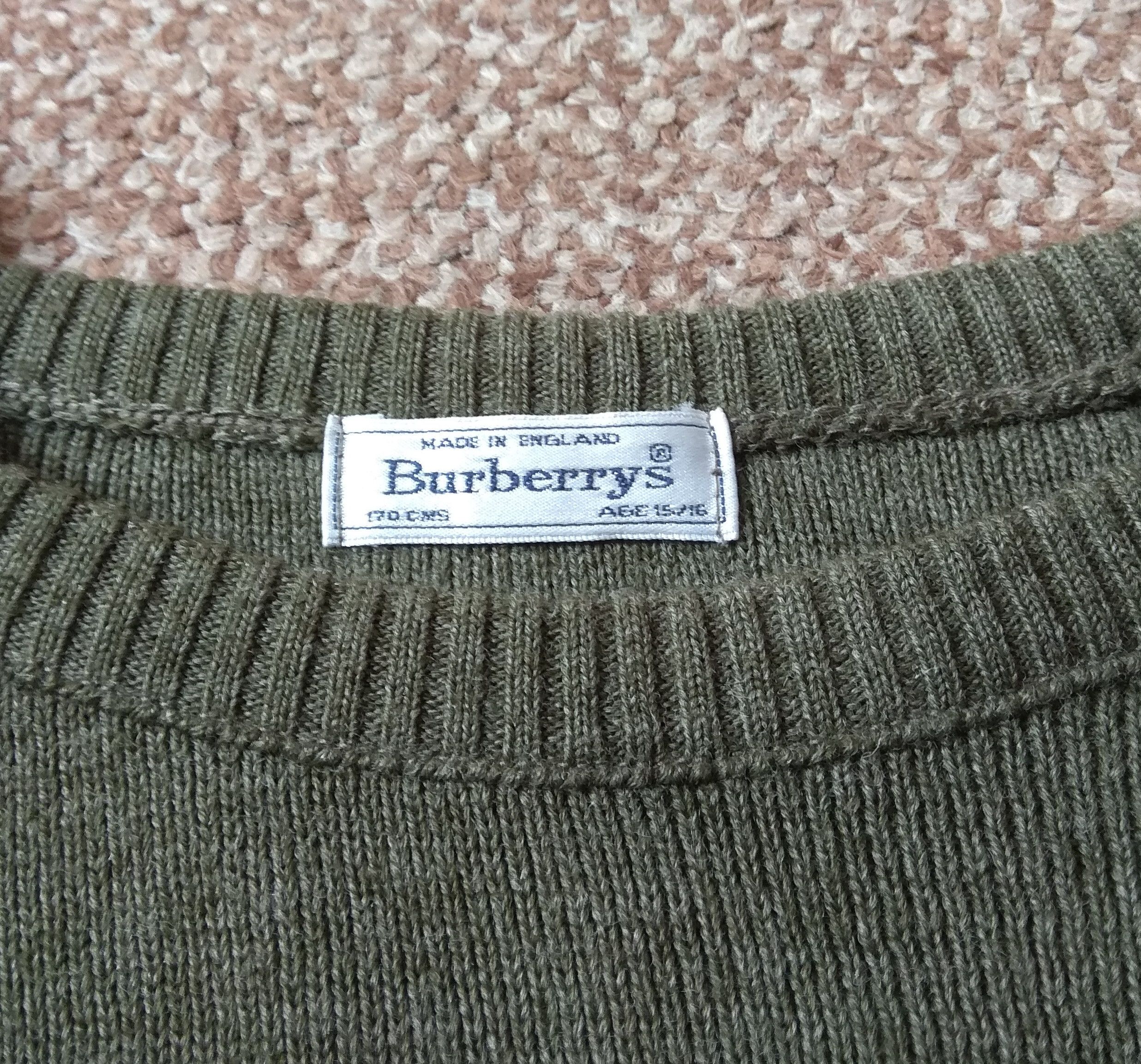 Burberry Burberrys Vintage Sweater made in UK wool & leather patches Size US L / EU 52-54 / 3 - 12 Thumbnail