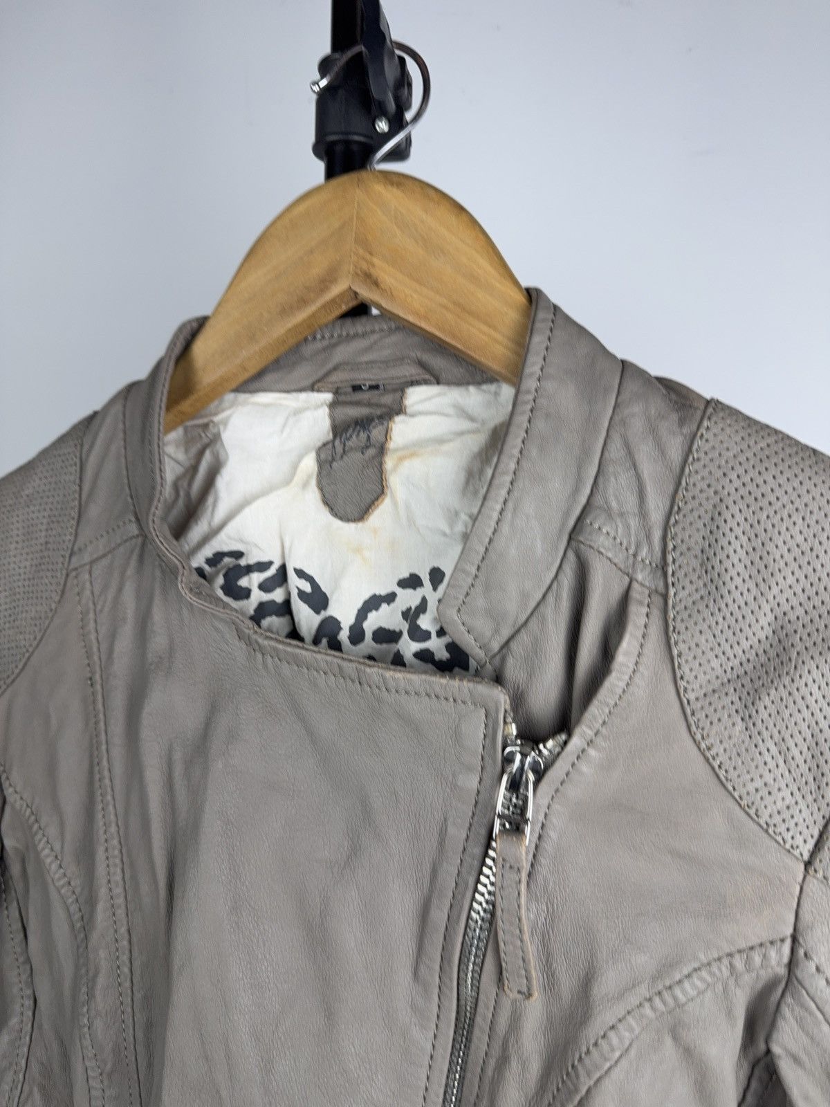 Leather Leather Biker Moto Punk Gipsy Jacket Beige Slim Moto Women S Size S / US 4 / IT 40 - 5 Thumbnail