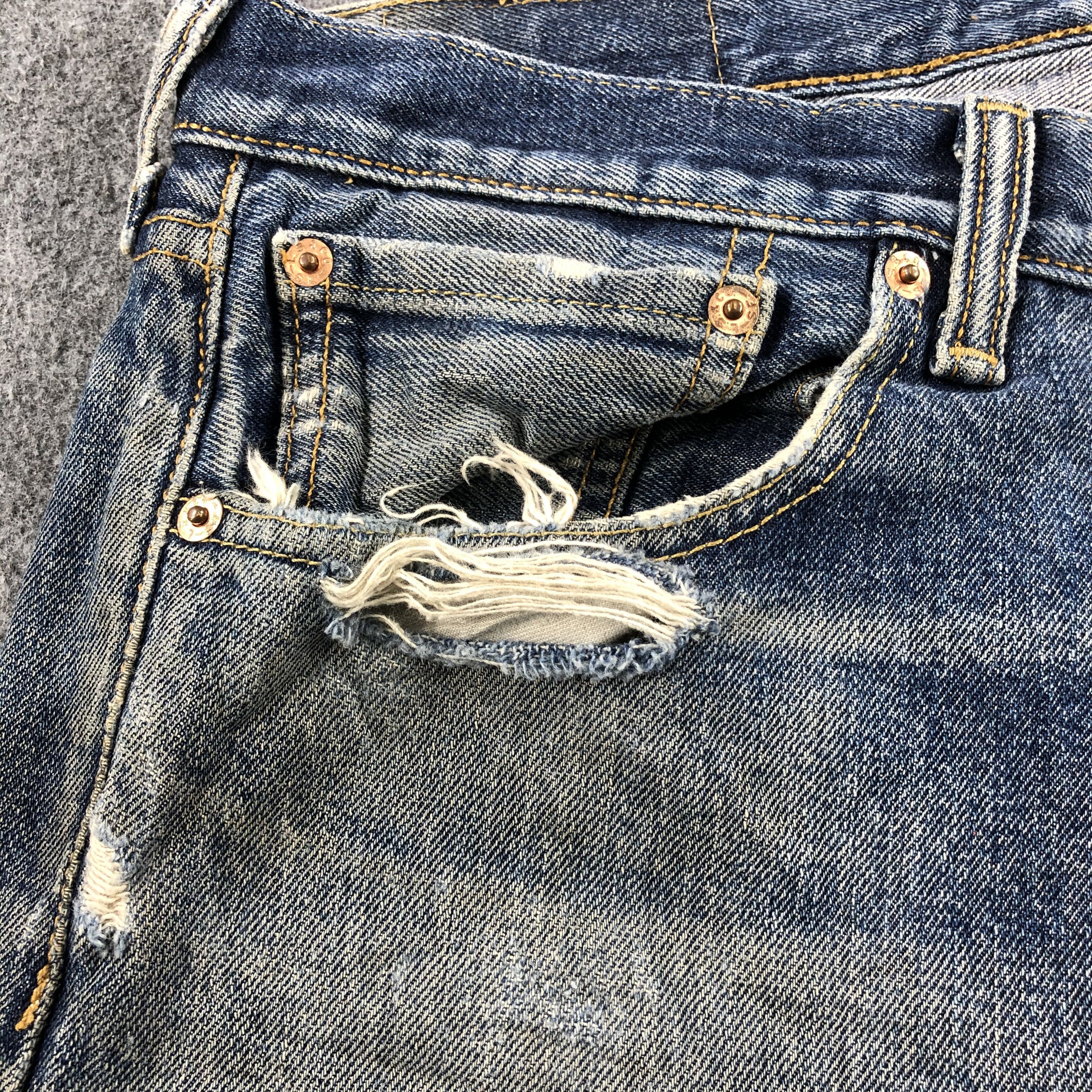Levi's Vintage Blue Wash Levis 501 Jeans-J2225 Size US 34 / EU 50 - 11 Thumbnail