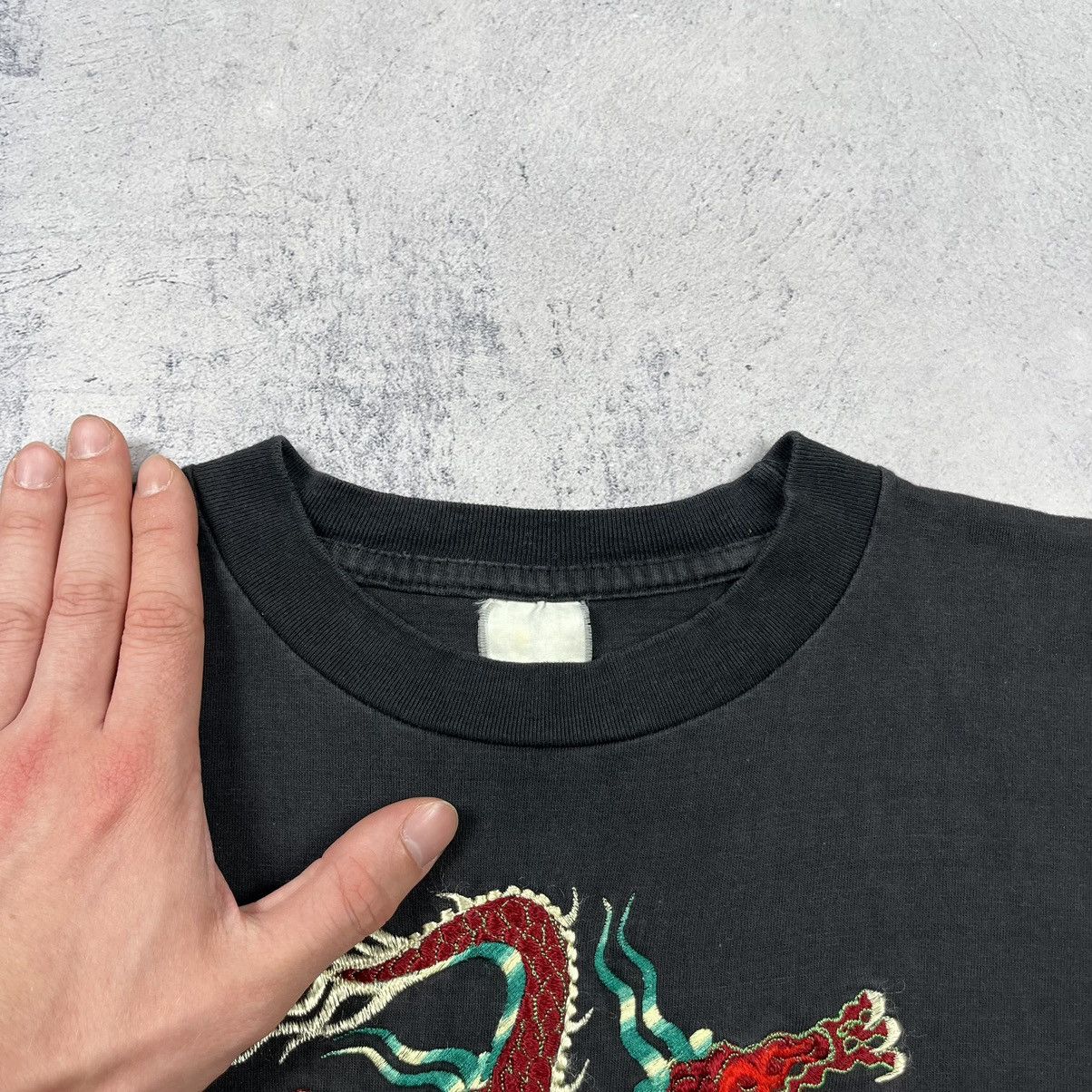 Japanese Brand Vintage Japanese dragon y2k big logo tee 90’s Size US L / EU 52-54 / 3 - 5 Thumbnail