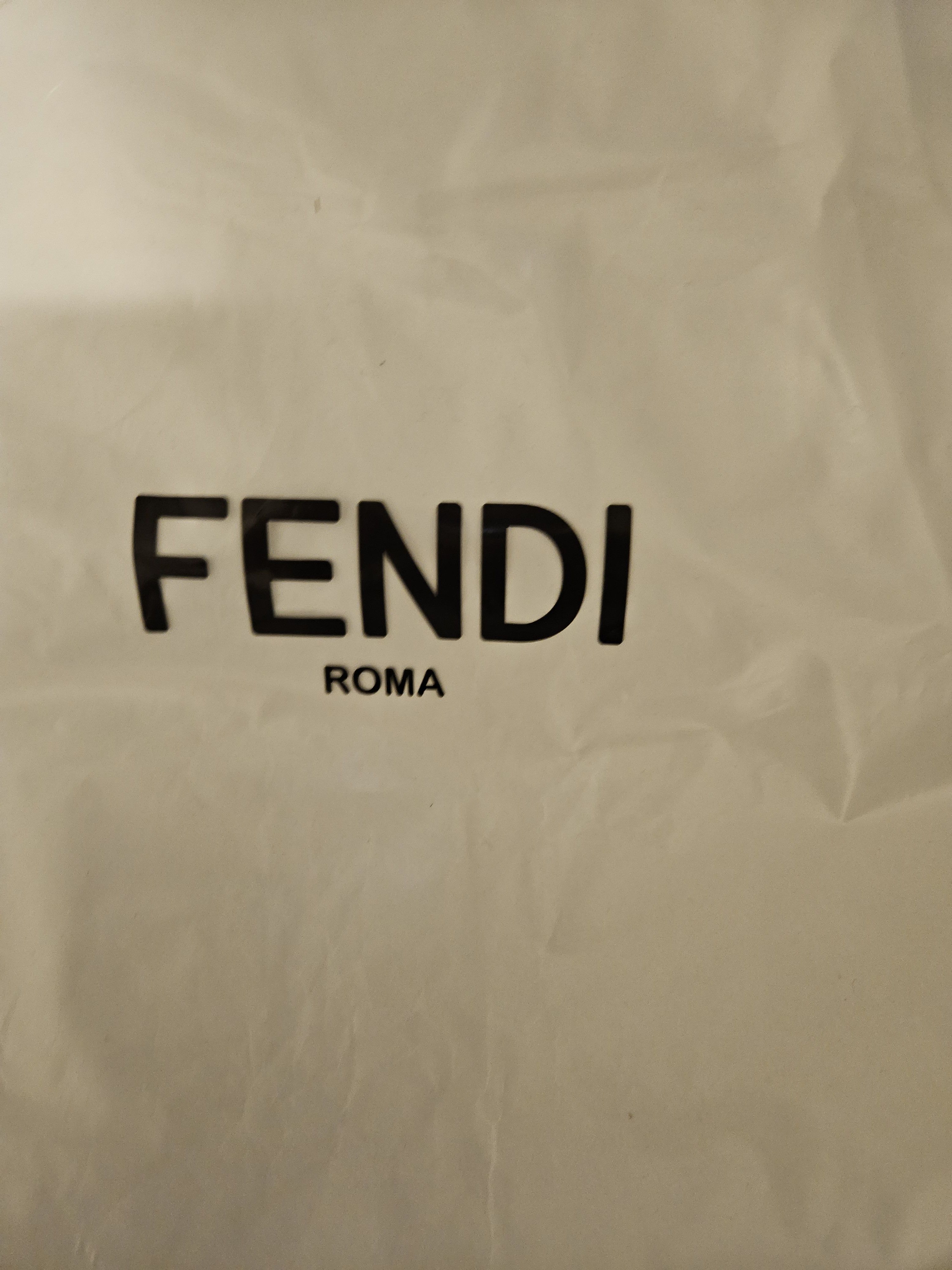 Fendi Fendi crest embroidered crewneck tshirt Size US L / EU 52-54 / 3 - 9 Thumbnail