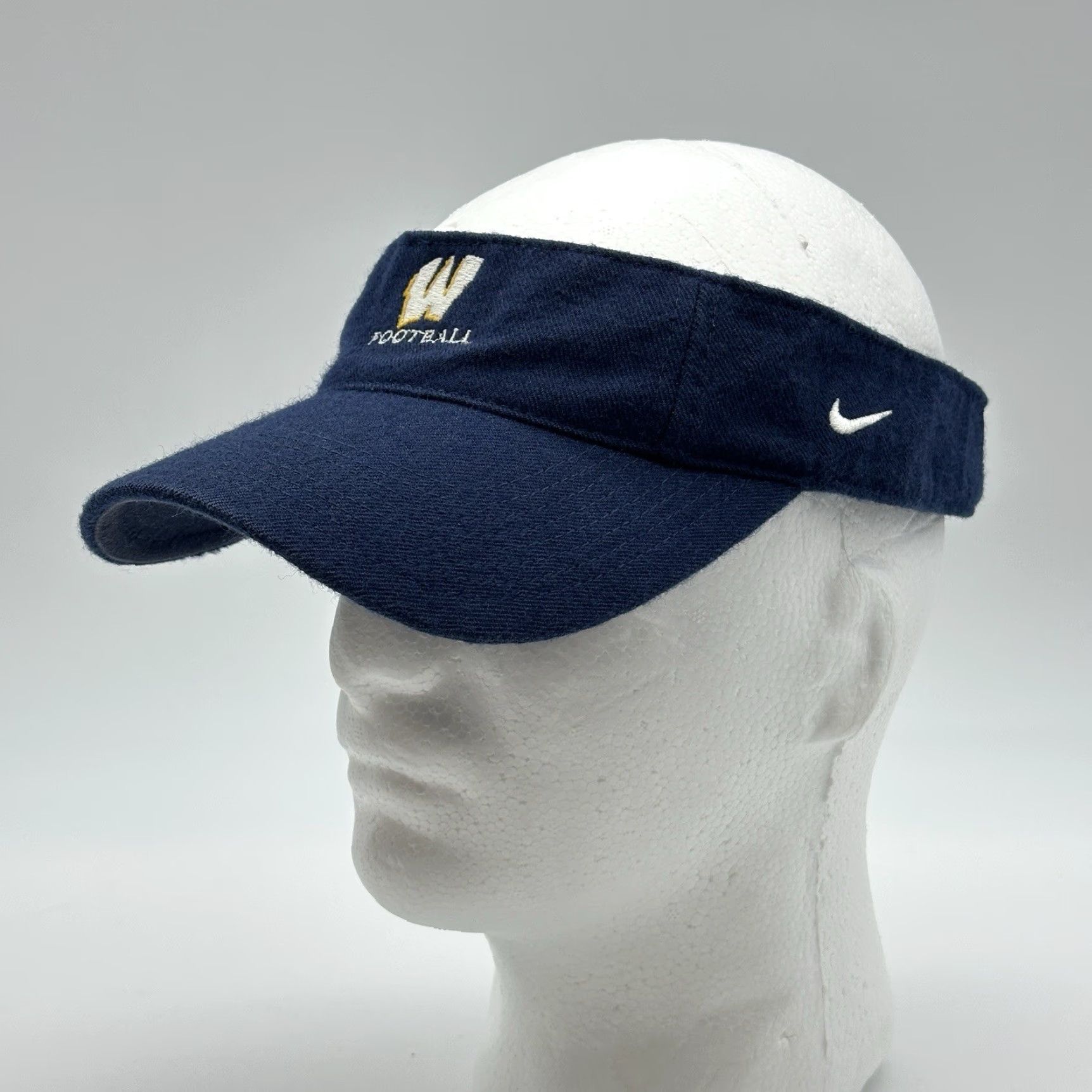 Nike VINTAGE Nike Team Hat Cap Strap Back Adjustable Visor Blue Wool Football Logo Mens One Size Blue Nike Hat 90s Retro Logo Size ONE SIZE - 3 Thumbnail