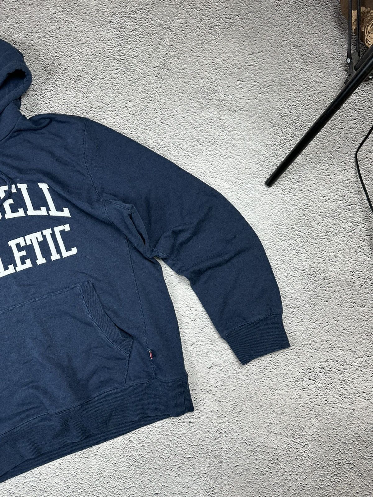 Russell Athletic Vintage Russel Athletic Hoodie Big Logo Y2K Sportwear Style Size US L / EU 52-54 / 3 - 4 Thumbnail